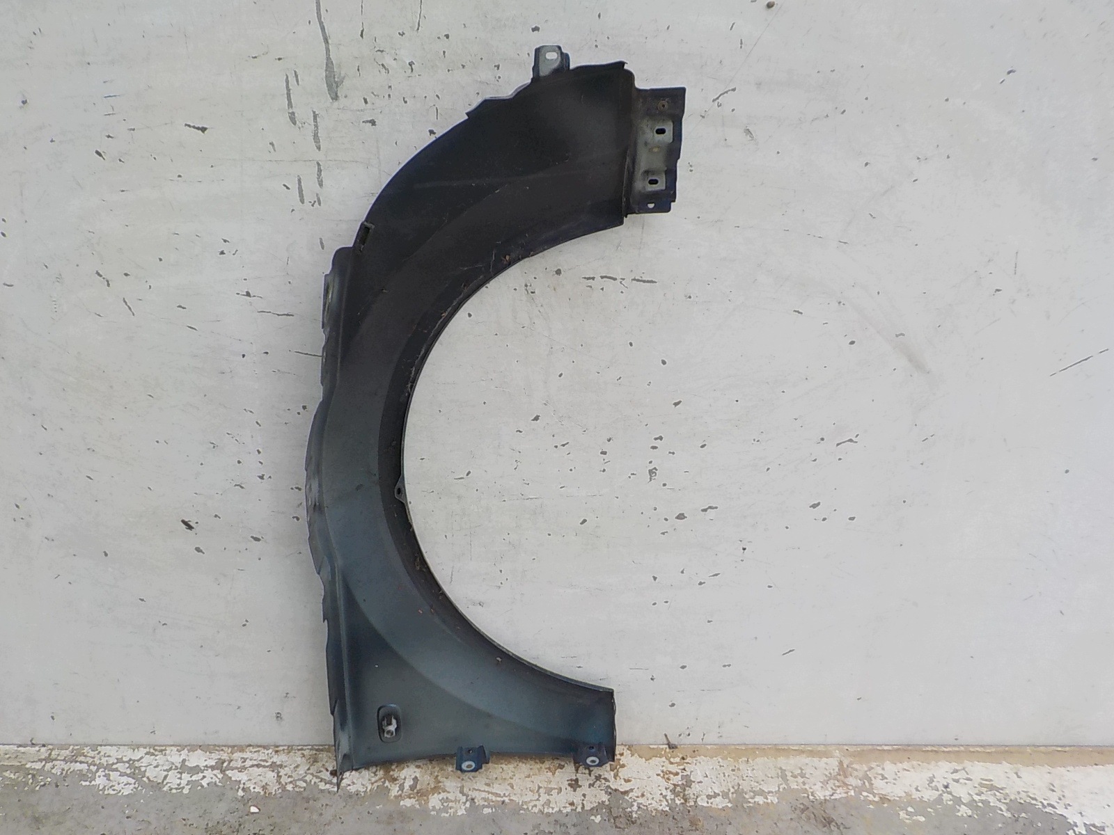 785 AUDI TT and 8N fender left front front