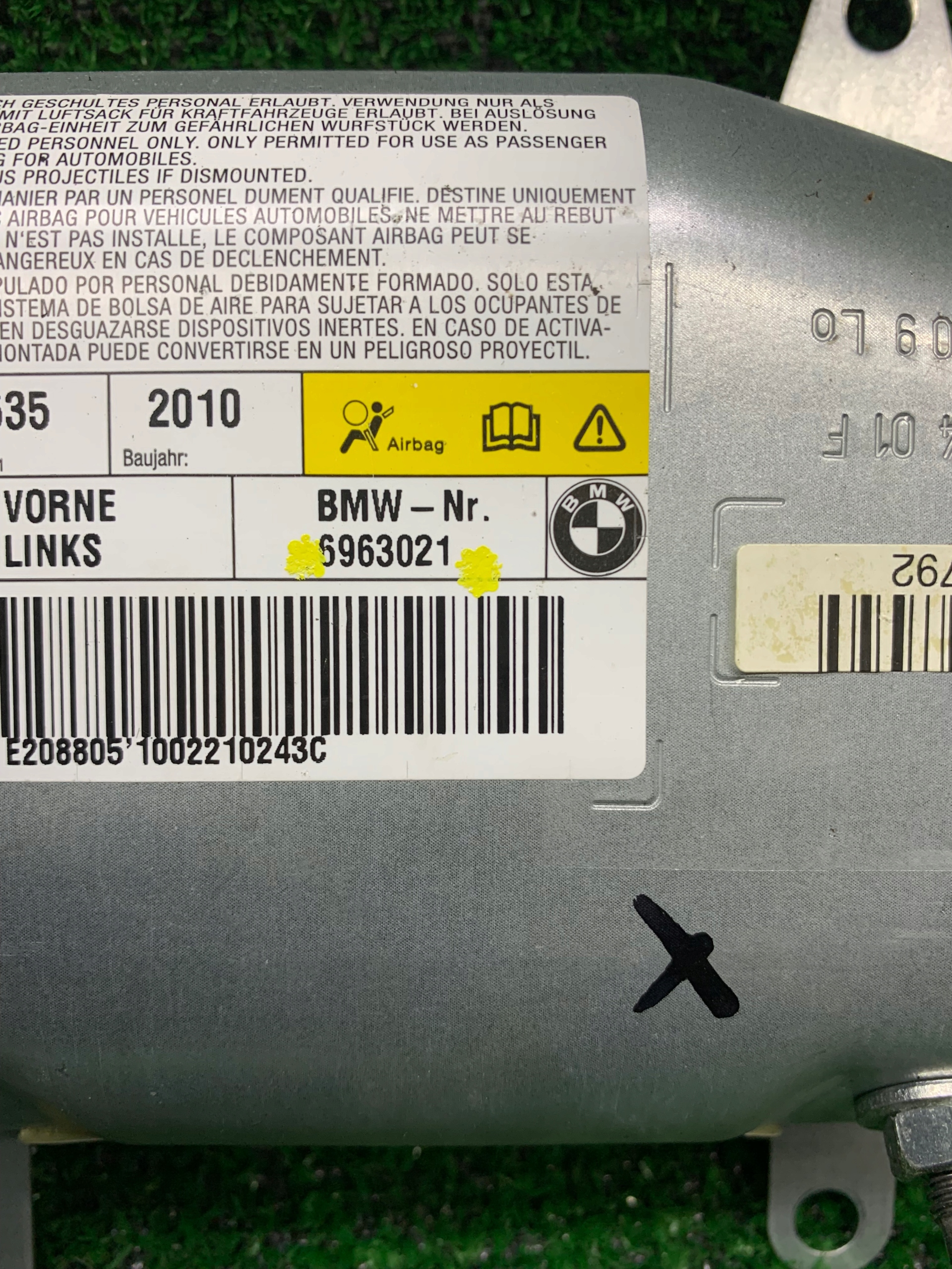 airbag airbag door left left front BMW E60 LCI 6963021