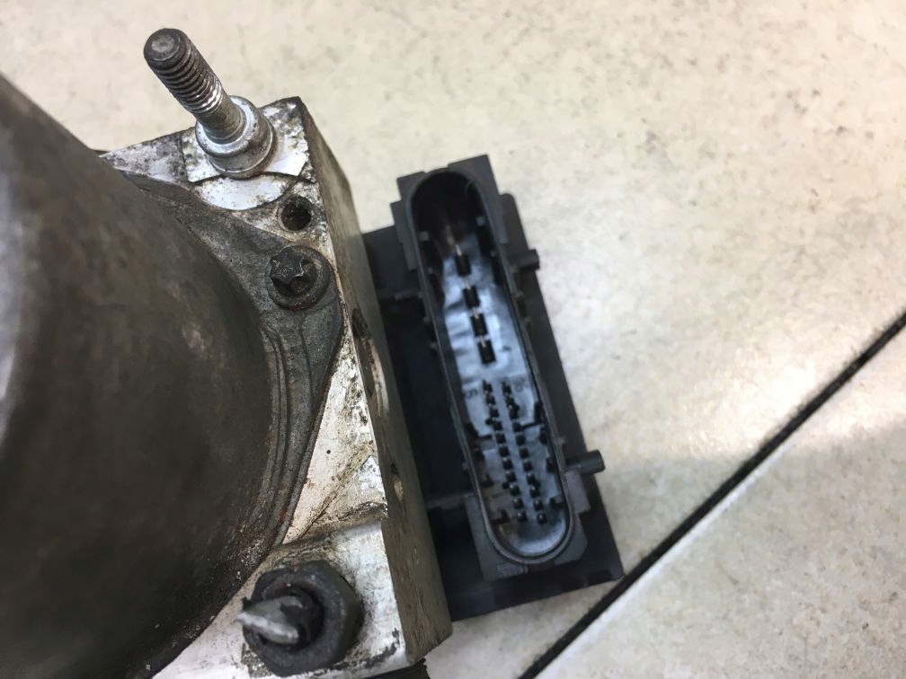 Pompa ABS BERLINGO e FL 2.0 HDI 9660779880 0265231523