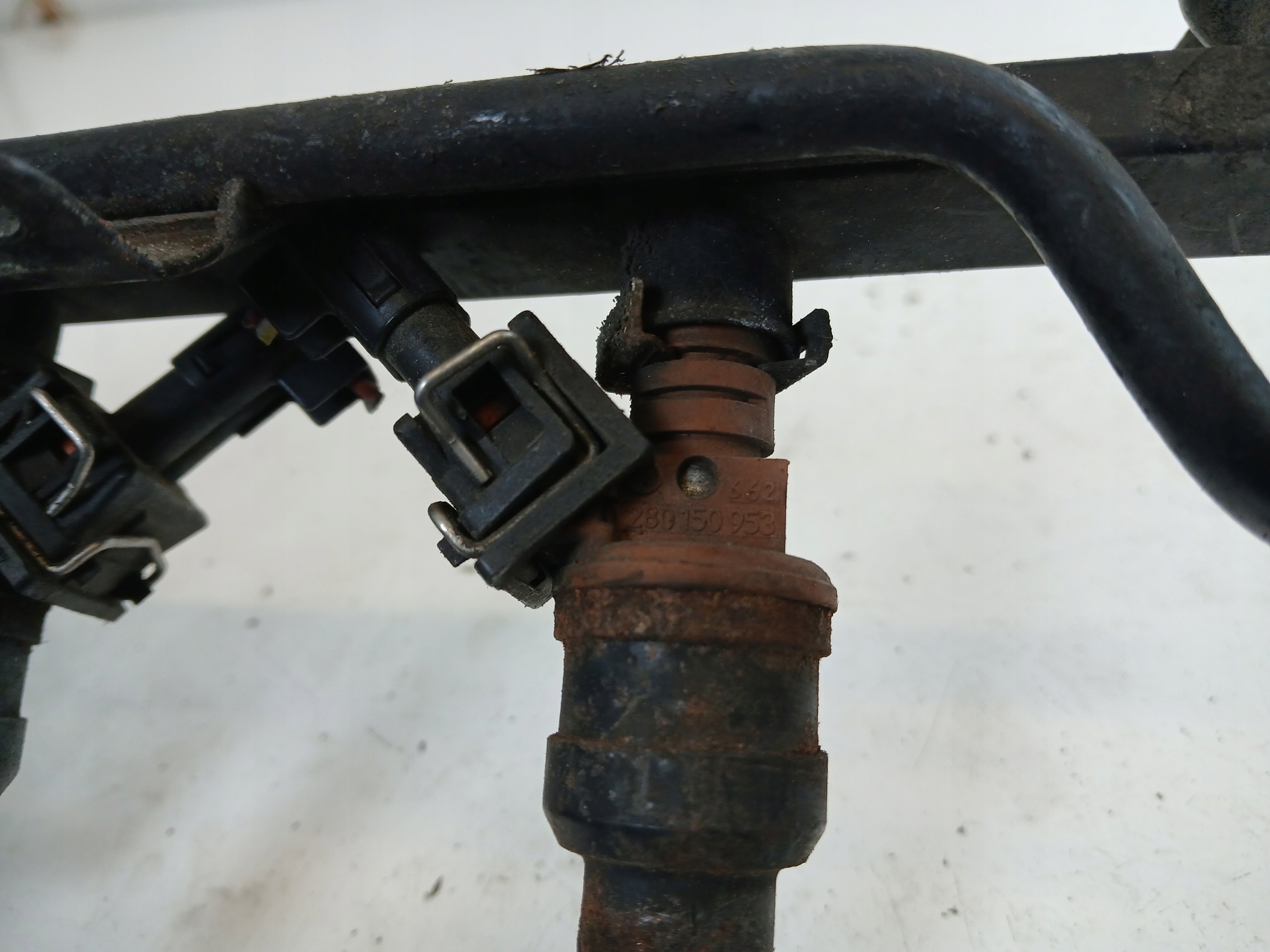 VW SHARAN et 2.8 Rampe injection Injecteurs 0280150953