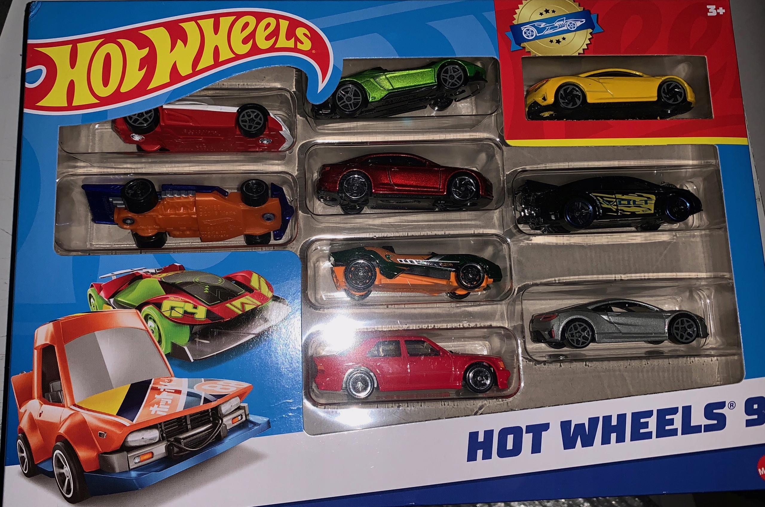 

Hot Wheels Zestaw prezentowy 9-pak Samochodzików