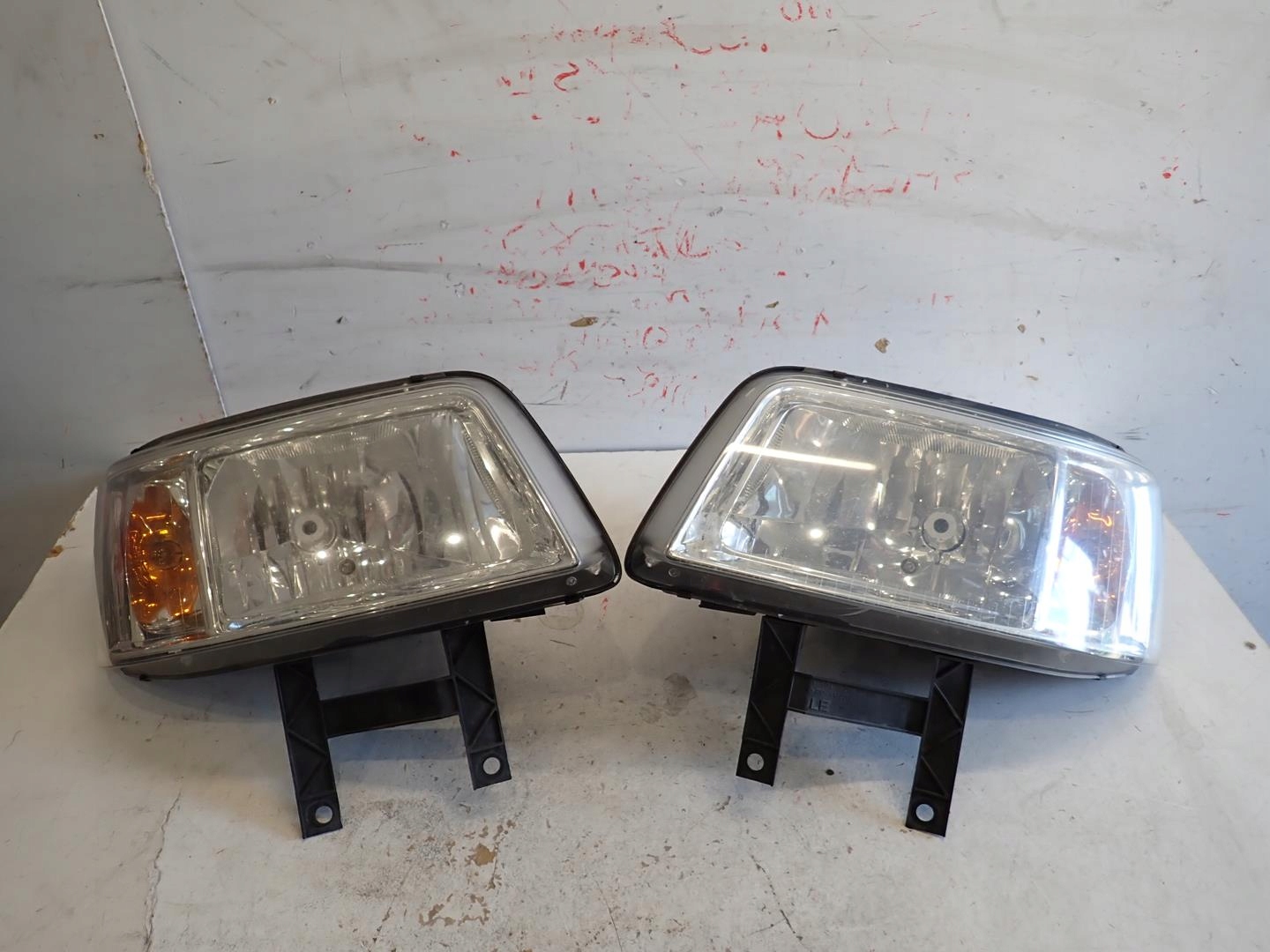 light front front right VW T5 2003-2009 7H1941016N
