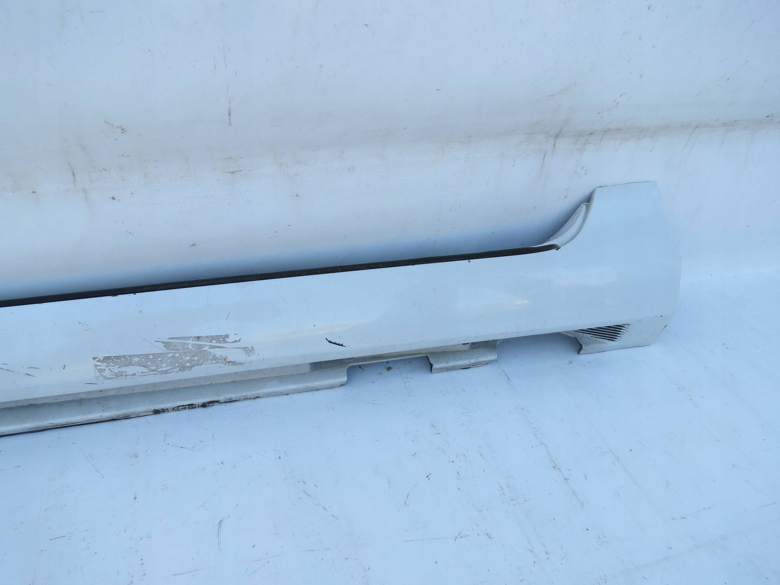 moulding threshold left front left VOLVO V60 S60 II 31333004