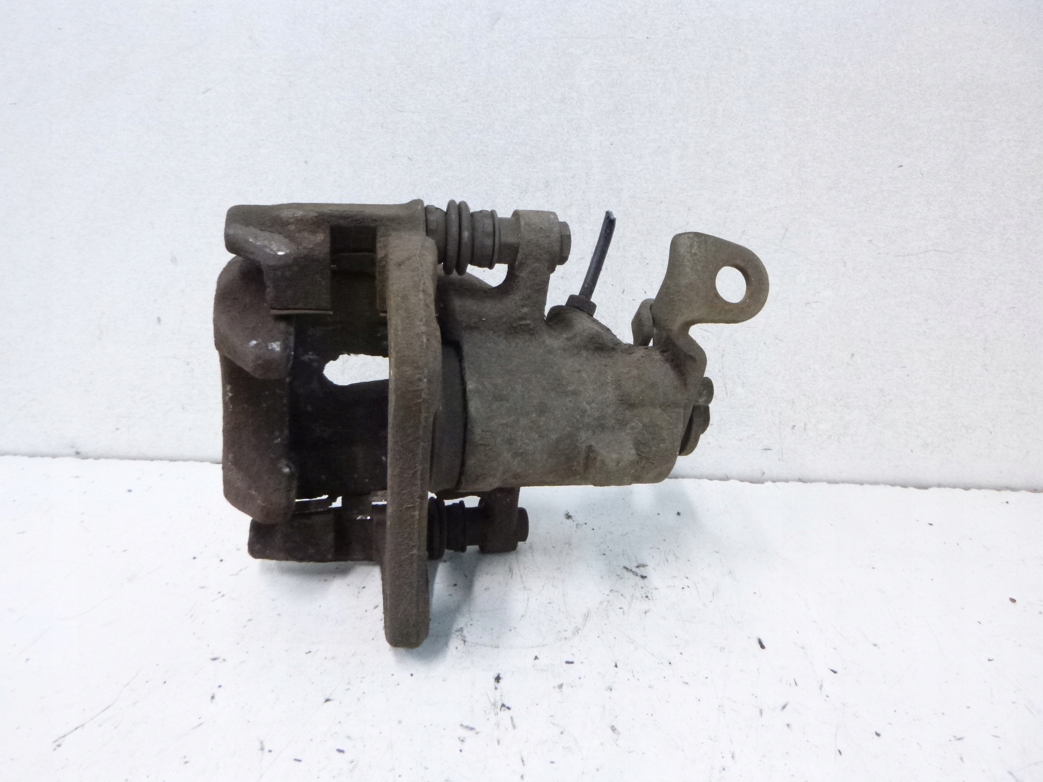 caliper brake rear part right Renault Scenic II 1.9DTI 2004r.