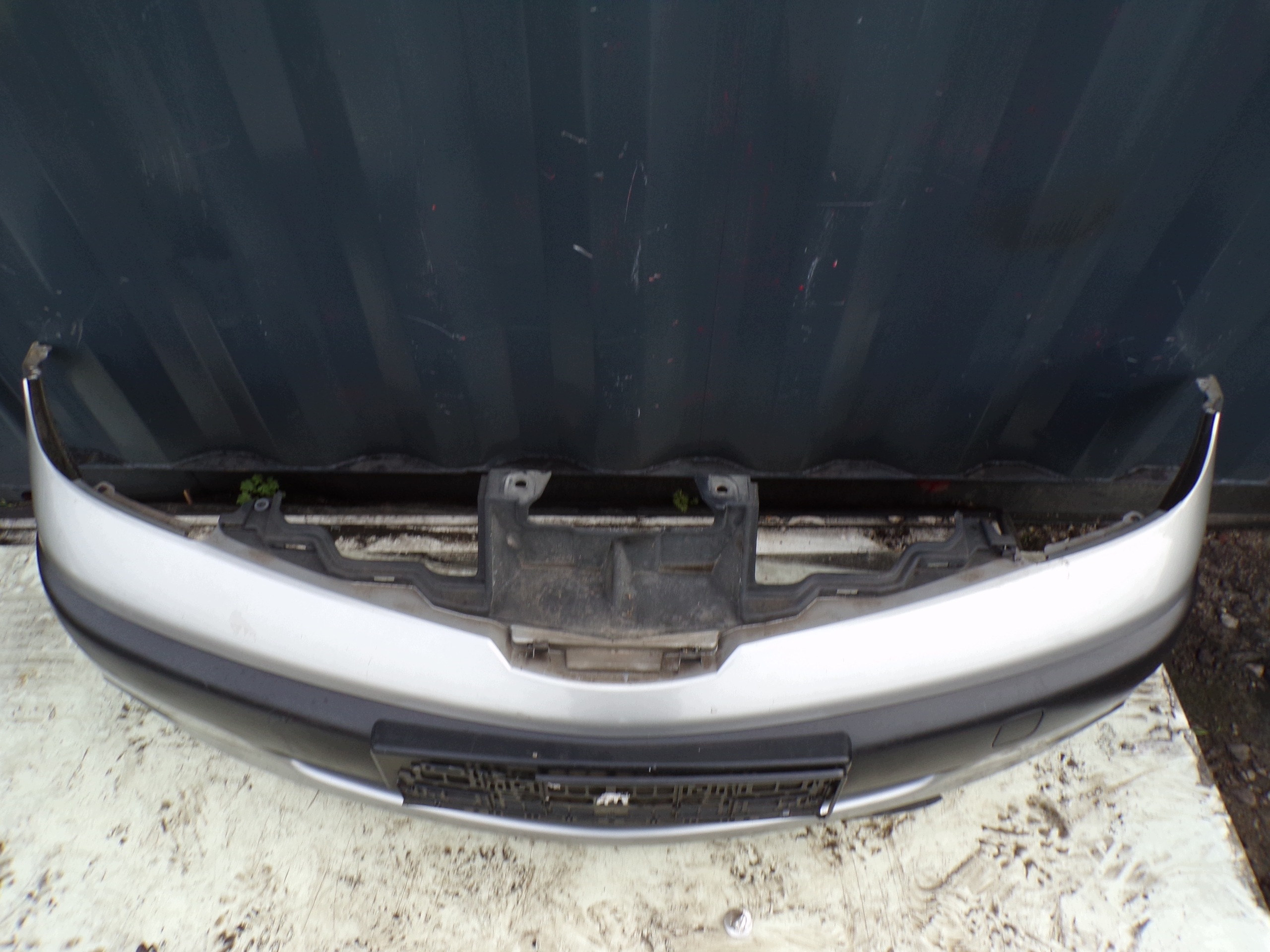 paraurti anteriore anteriore NISSAN NOTE E11 (R1)