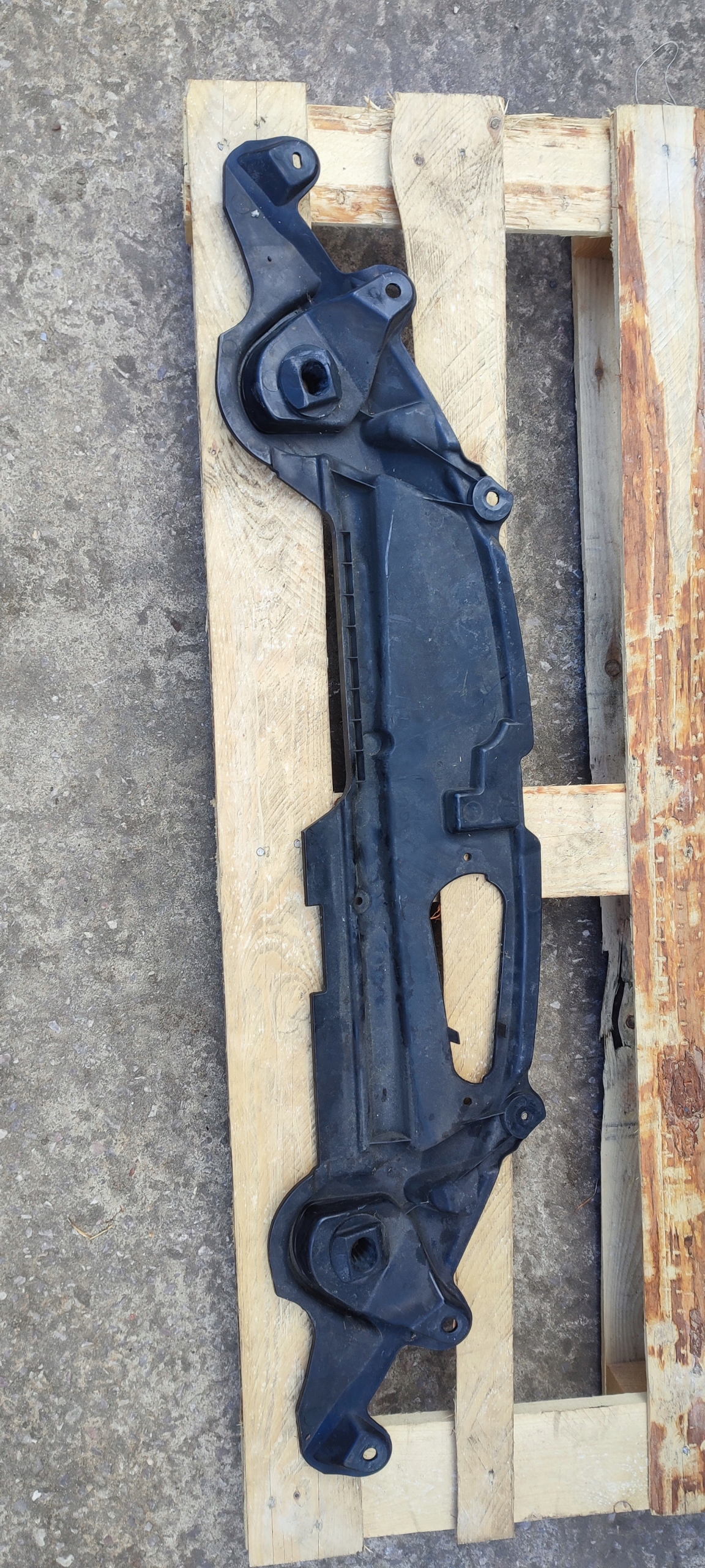 kryt stěny předek JAGUAR XF 8X23-8A303-CD