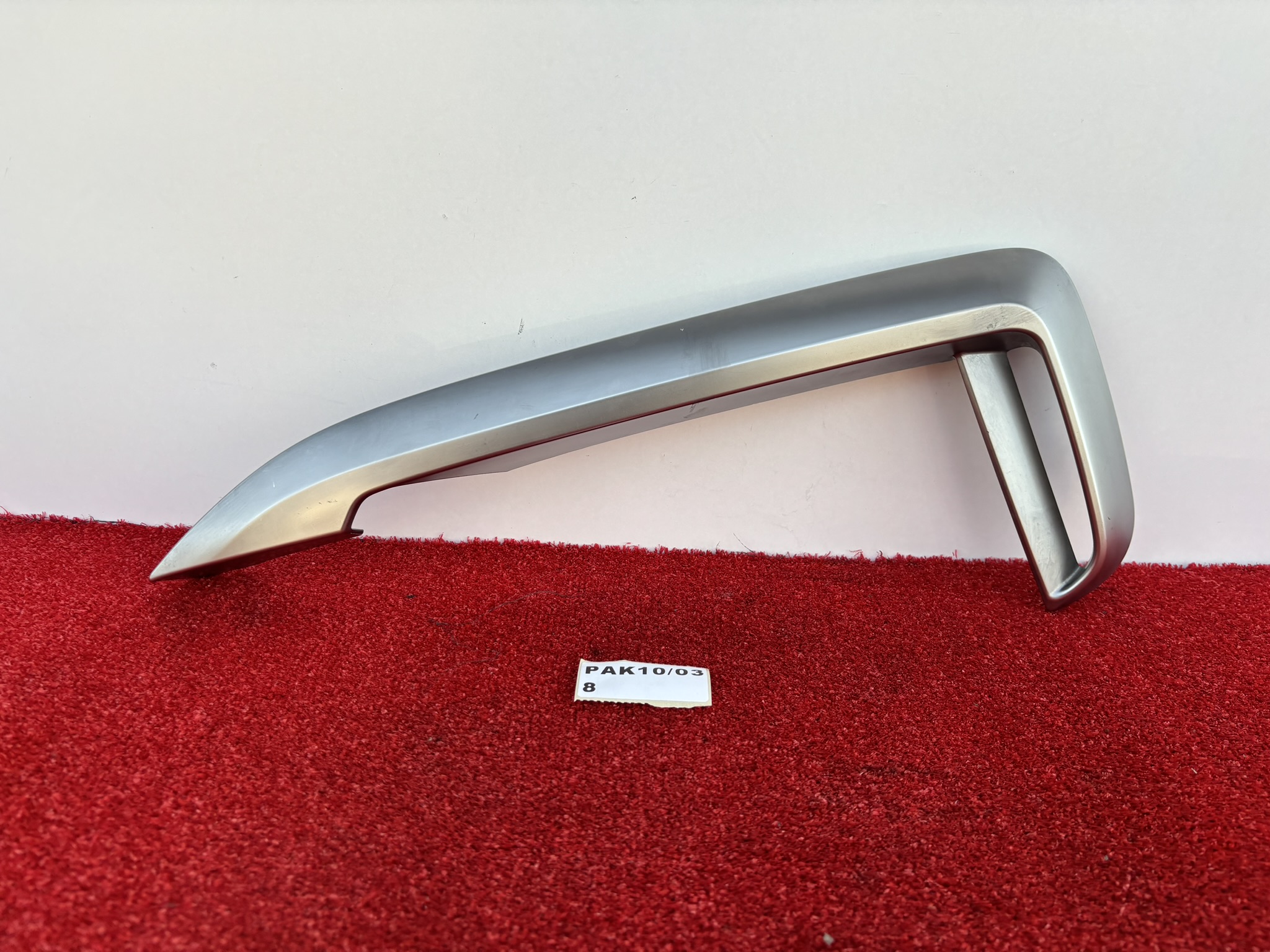 BMW 7 G11 G12 LEWA LISTWA ZDERZAKA PRZÓD SATYNOWA CHROM PAK10/038