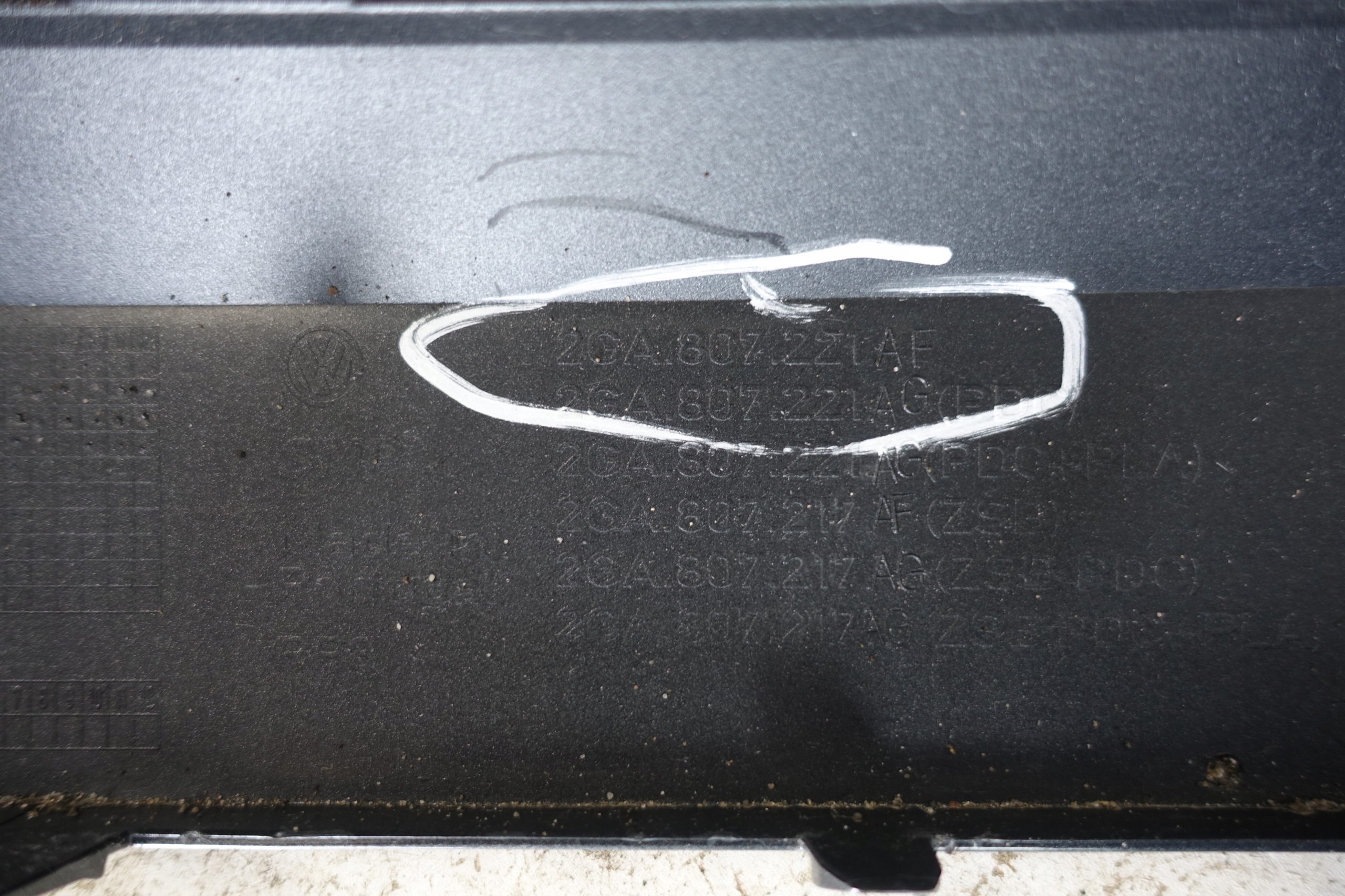 VOLKSWAGEN T-ROC bumper front front 17-21 2GA807221AF