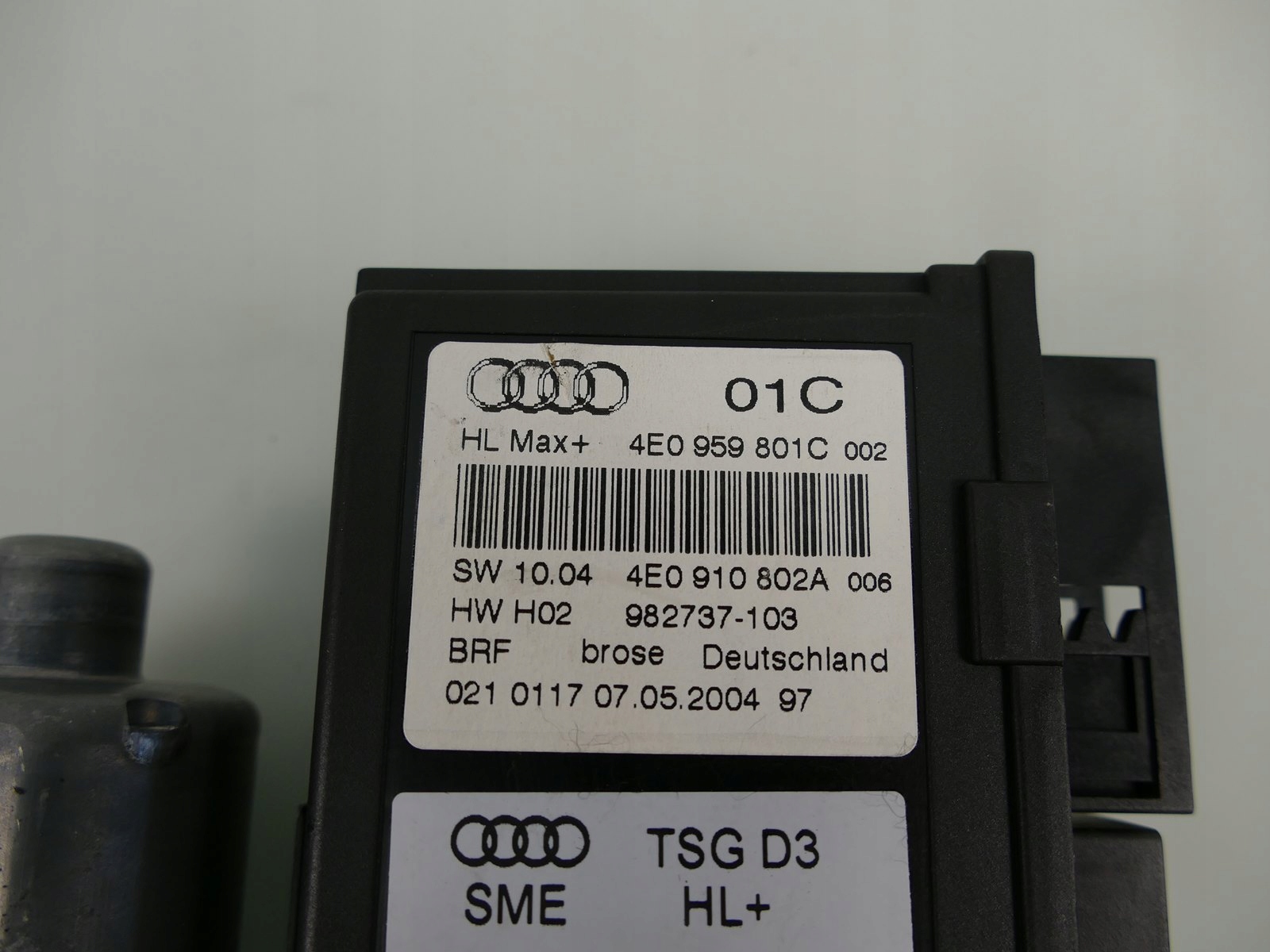 AUDI A8 D3 mini motor PODNOSNIKA windows left rear part