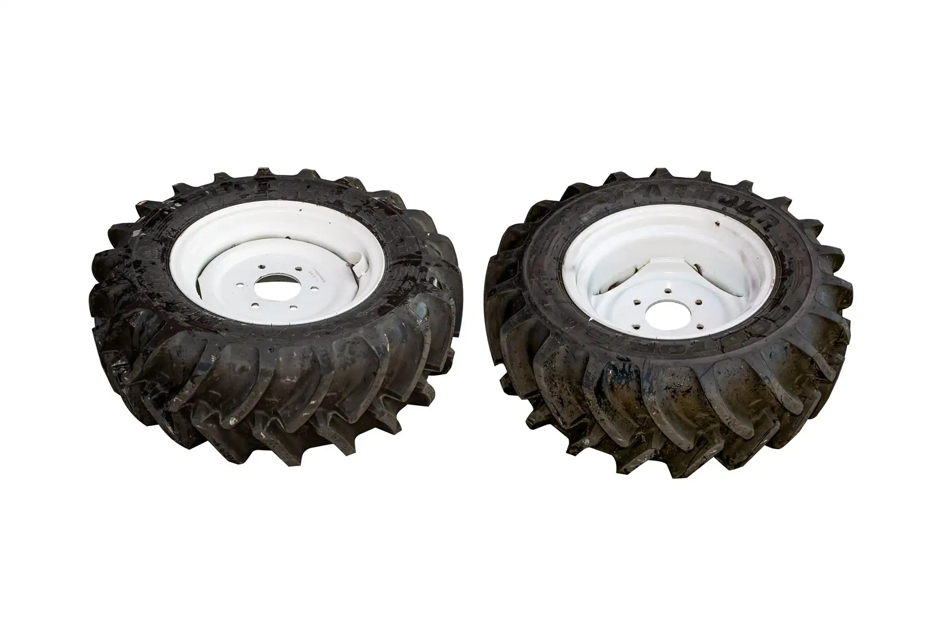 280/70 R16 Kompletne koło przednie 280/70 R16