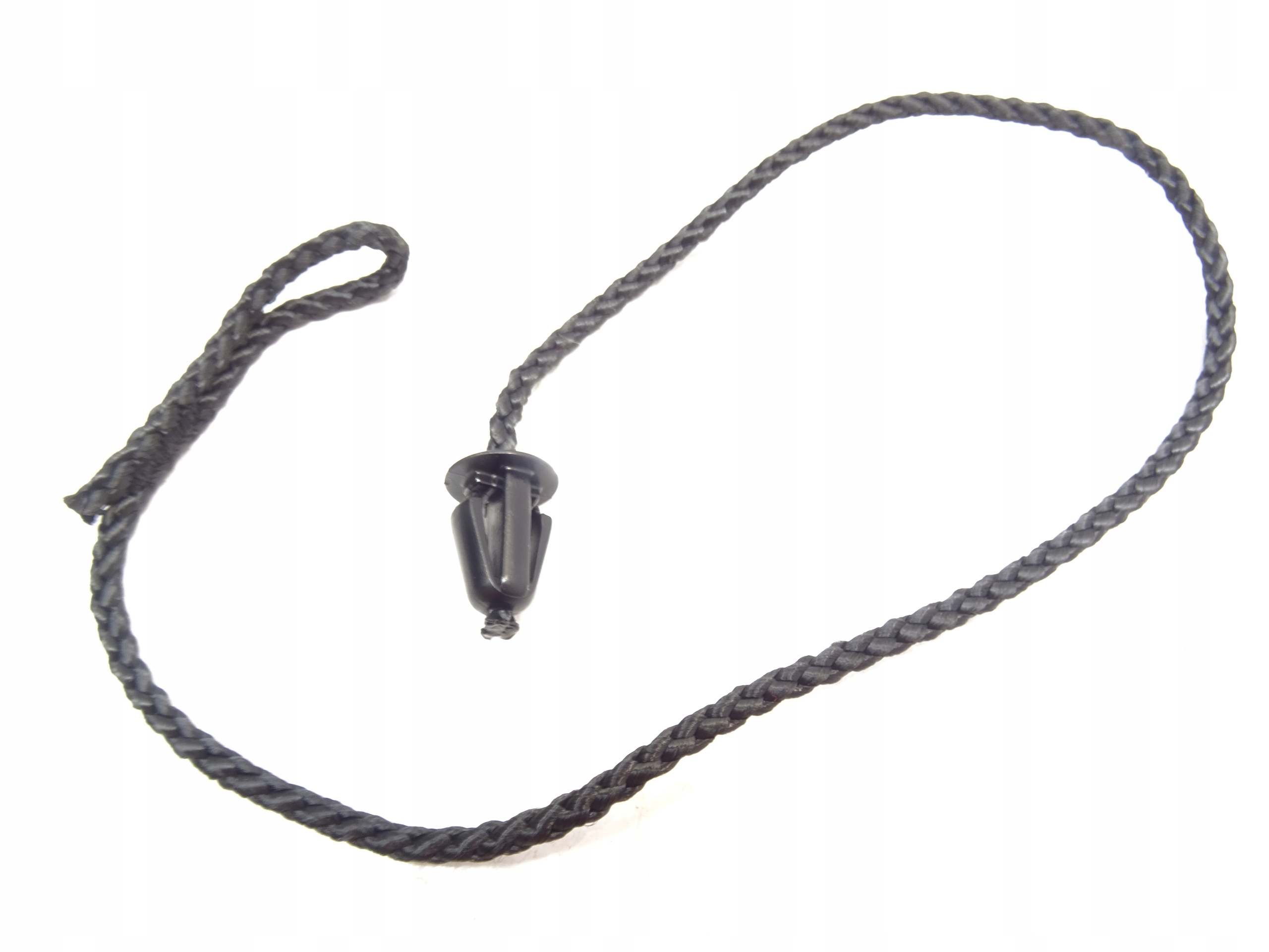 SZNUREK POLKI BAGAZNIKA TOYOTA YARIS IV 2020-