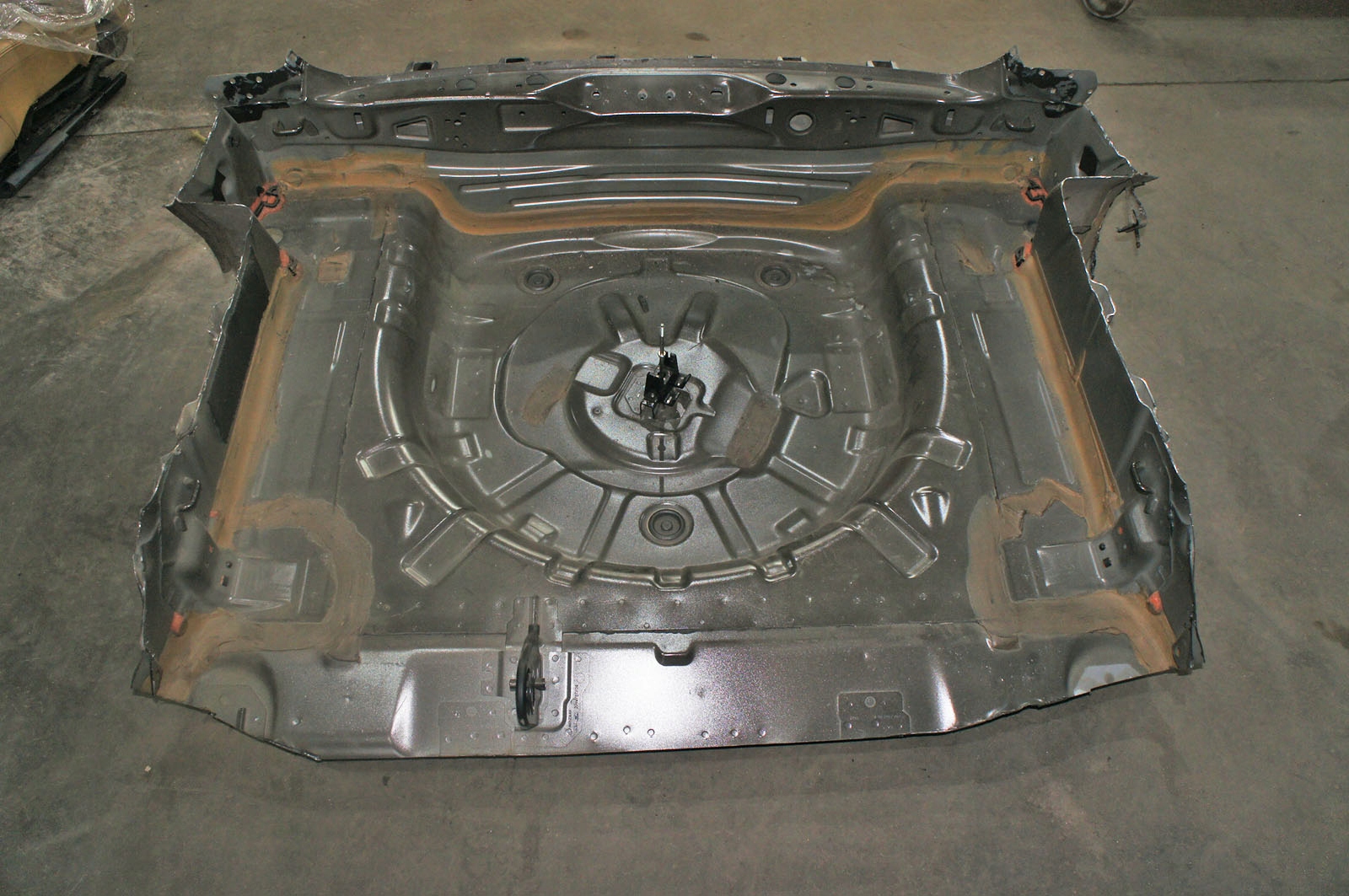 SF277 FORD Focus MK4 ремень задний хэтчбек
