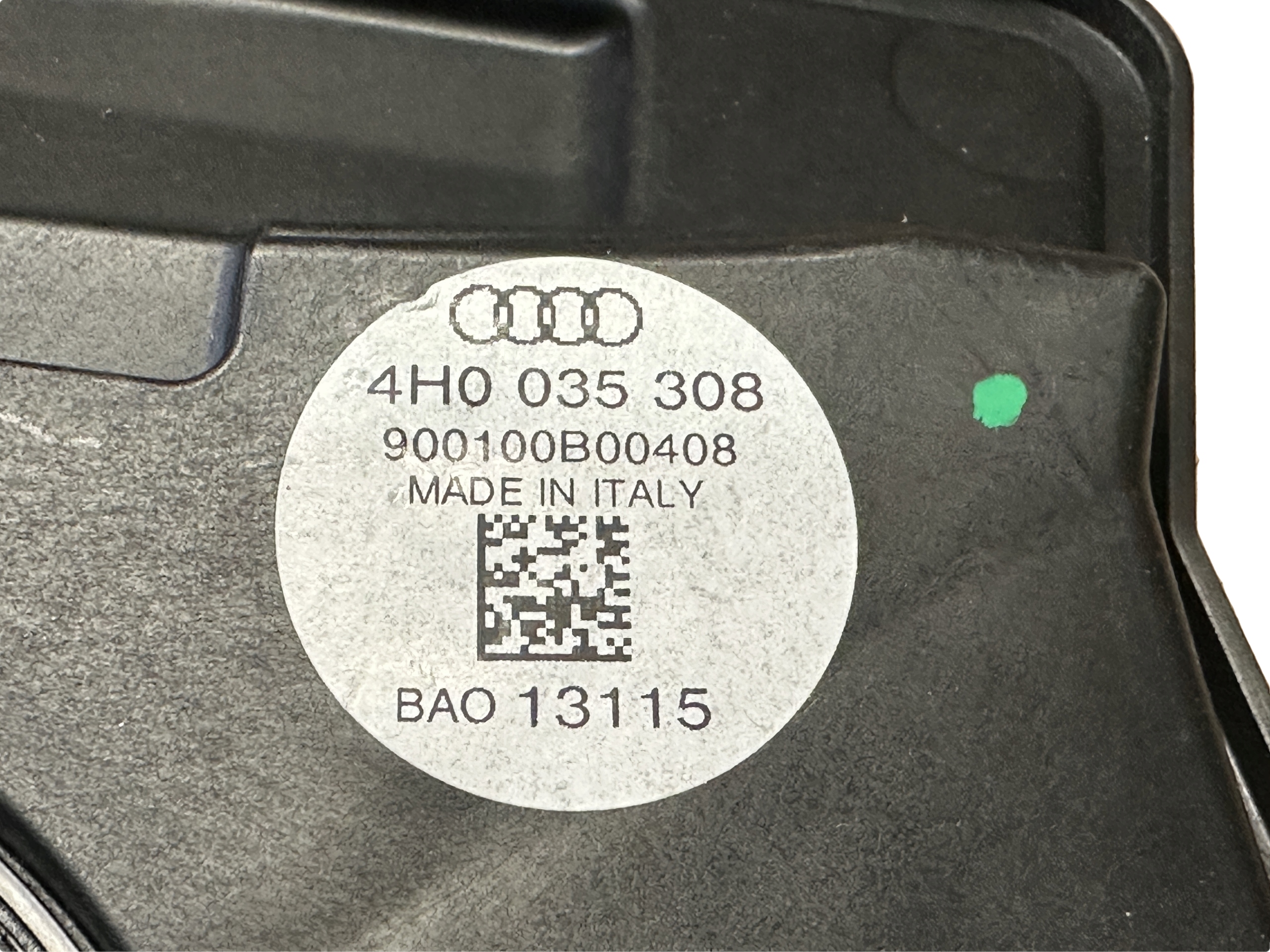 AUDI A8 4H D4 speaker right bang OLUFSEN 4H0035308