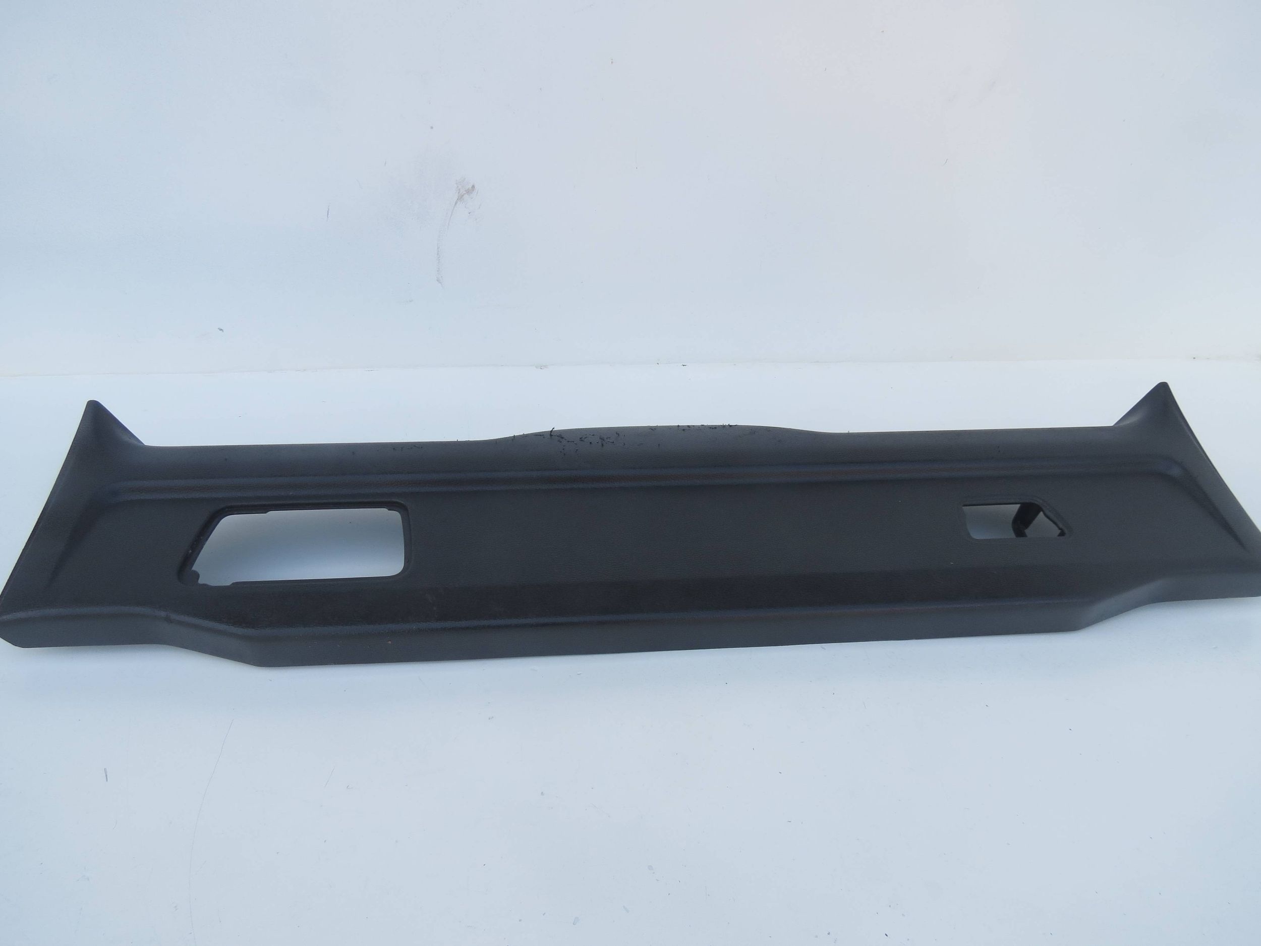 upholstery bonnet rear part VOLVO XC90 8652550
