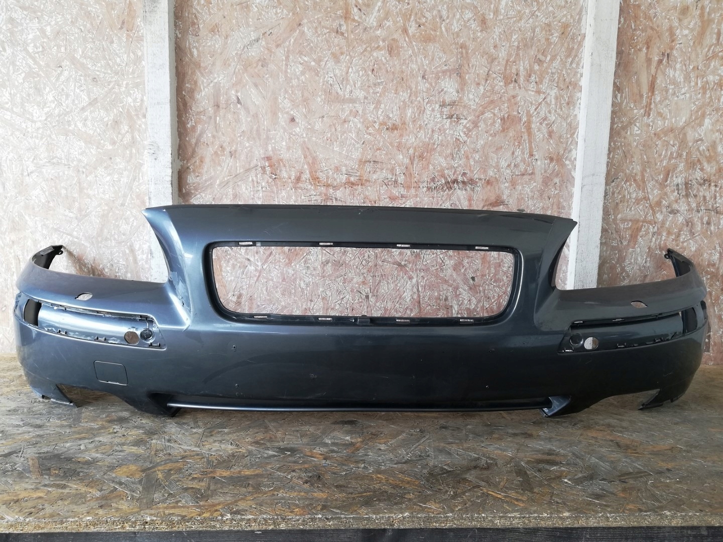 bumper front front VOLVO V70 II LIFT 05- PDC