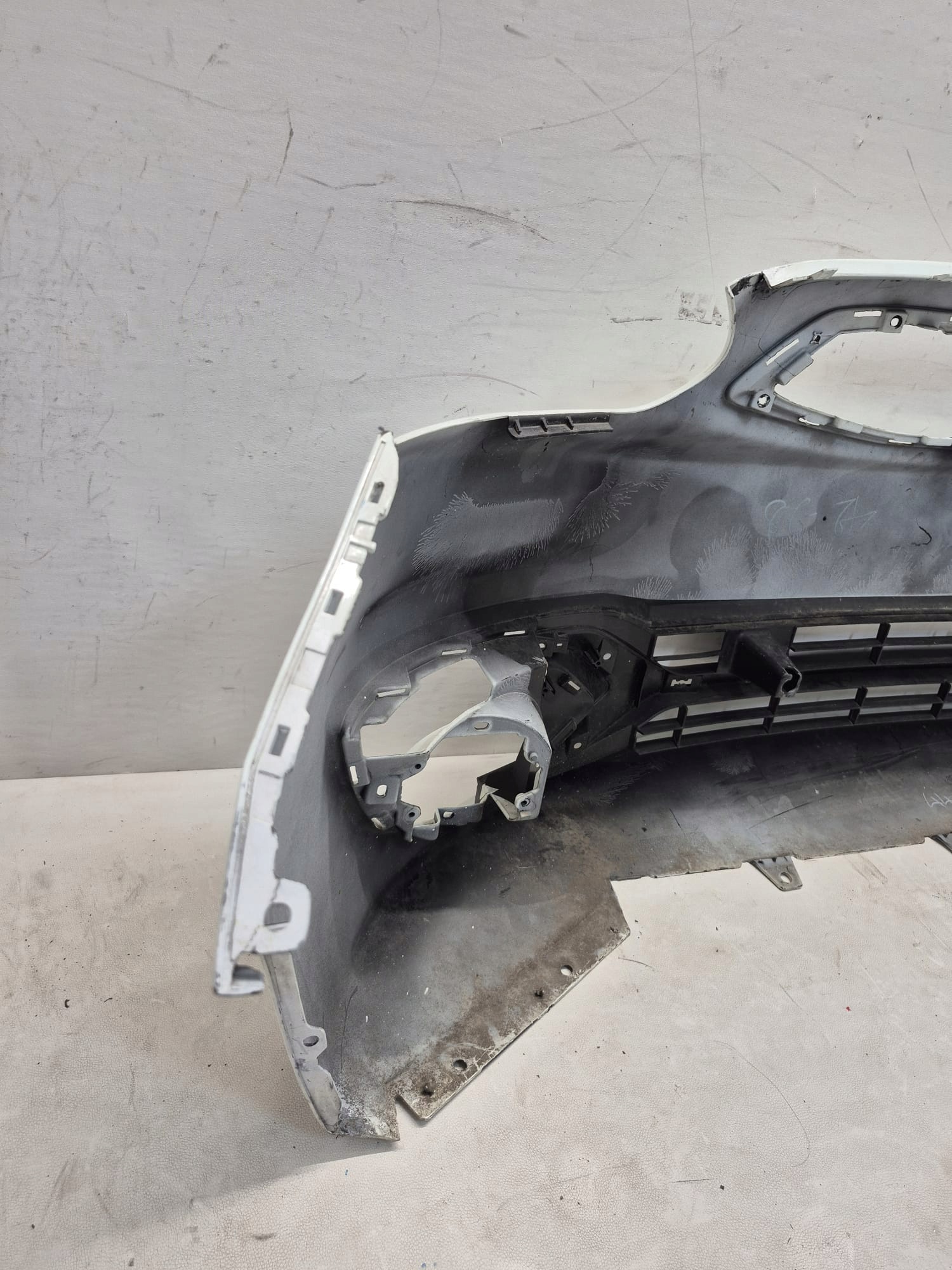 MITSUBISHI SPACE STAR II 2 LIFT 16-19 bumper front front