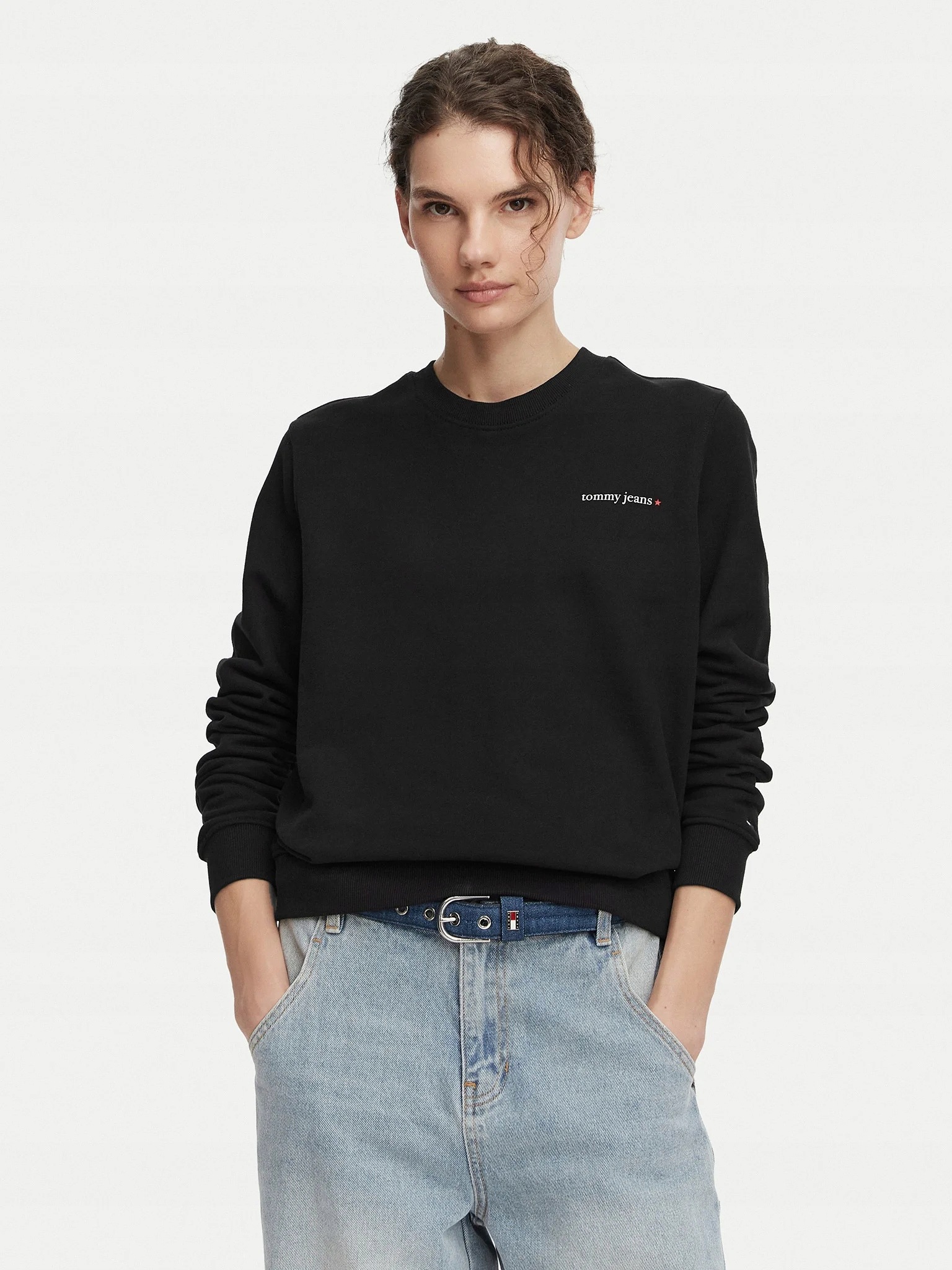 Tommy Jeans Mikina Ess Logo DW0DW22829 Černá Regular Fit S