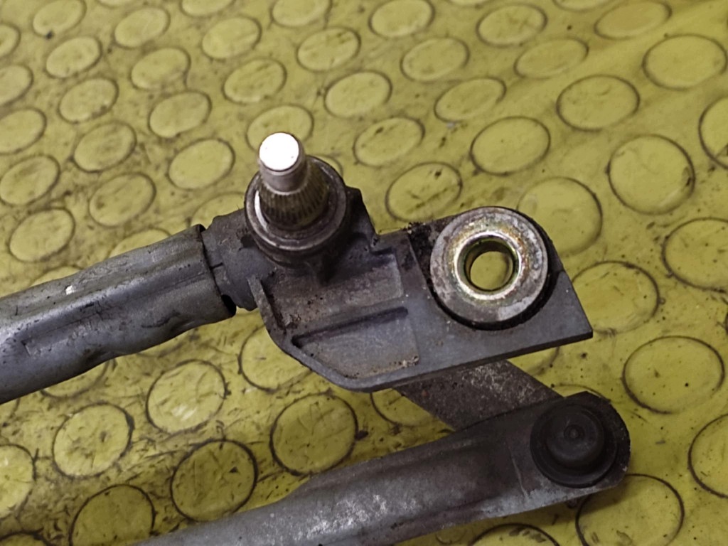 VW GOLF III wiper mechanism front 1H1955603