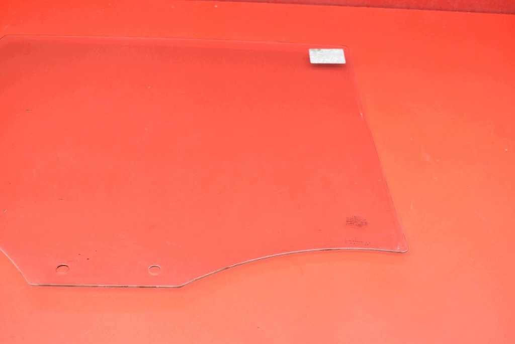 window side left rear part rear AUDI Q5 8R 12-17
