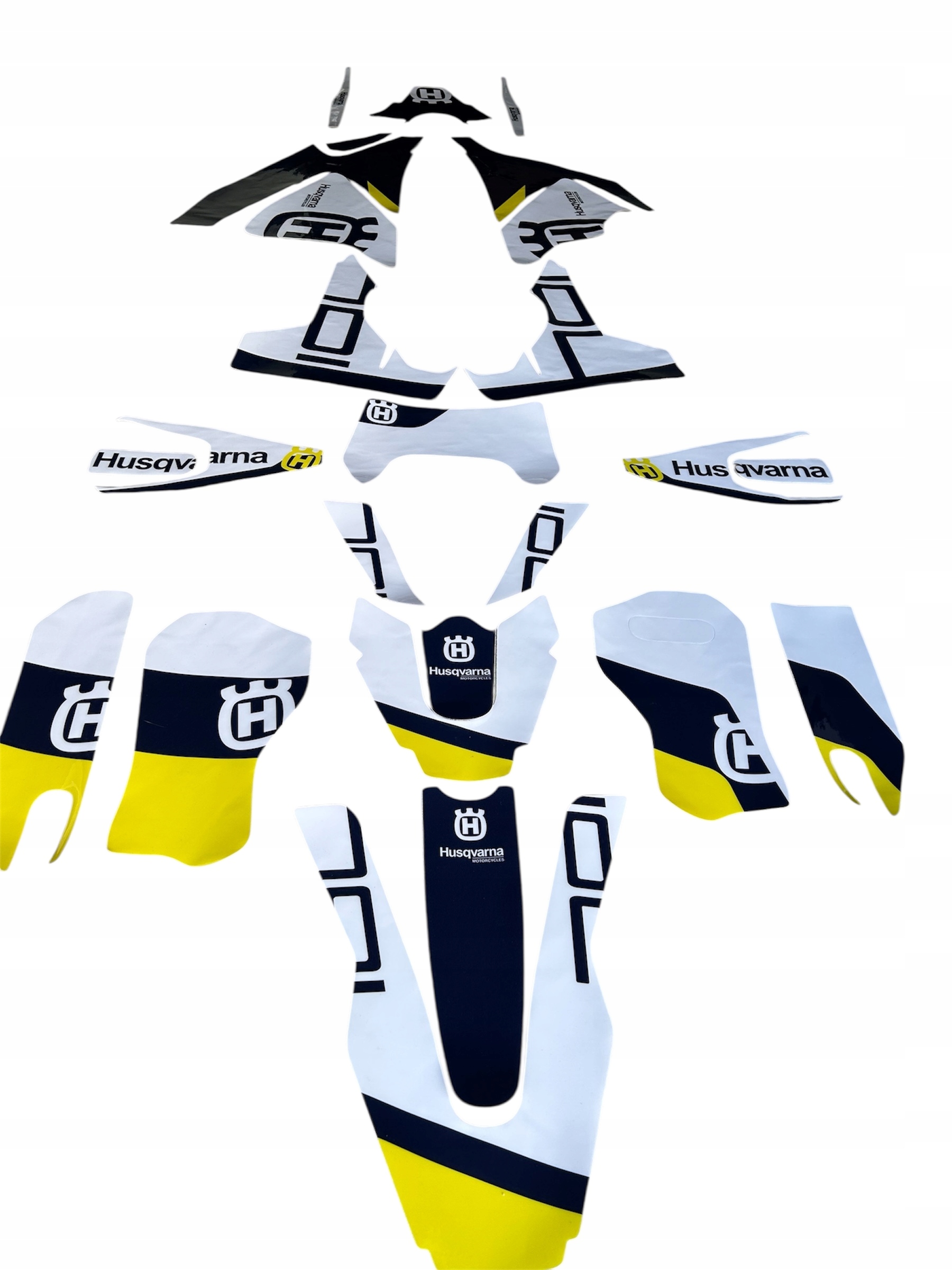Husqvarna 701 Supermoto Enduro 16-20 hrubá bielo-granátová dyha Cubamoto