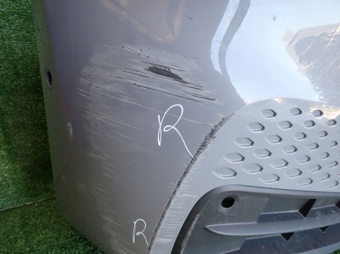 VW ID3 ID-3 10A Frontstoßstange vorne