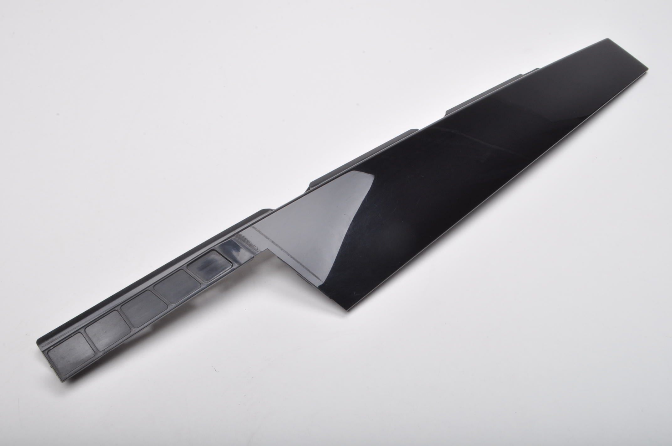 BENTLEY BENTAYGA LISTWA PIONOWA LISTWA DRZWI LEWY PRZÓD 36A837901 18R