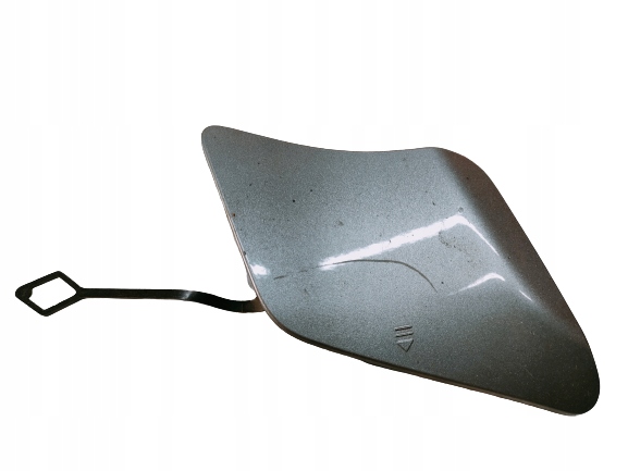 MERCEDES ZASLEPKA ZDREAKA HAKA C-KLASA W204 AMG