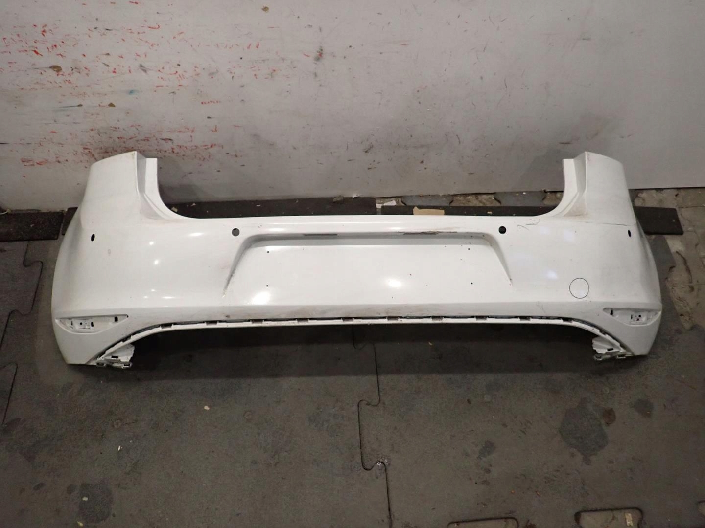 bumper rear part rear VW GOLF VII 2012-2017 HB 5G6807421