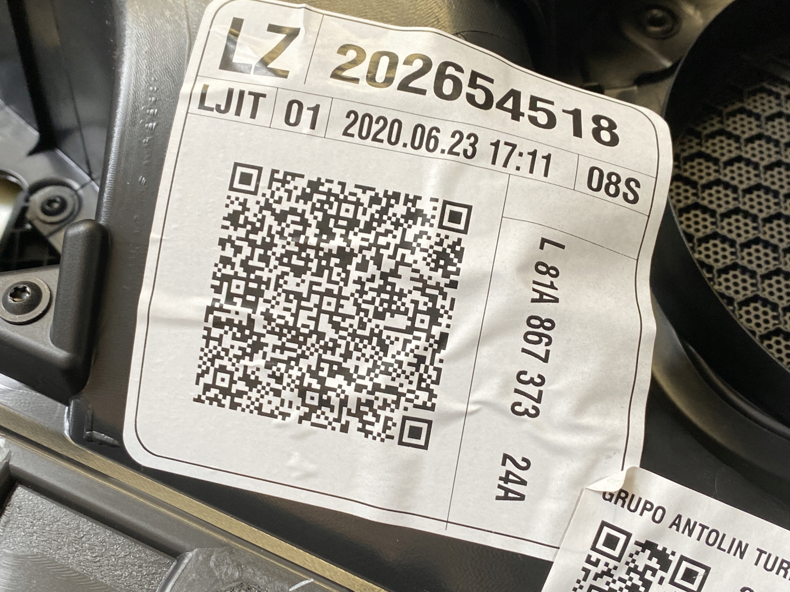 Audi Q2 81A дверные карты левый зад