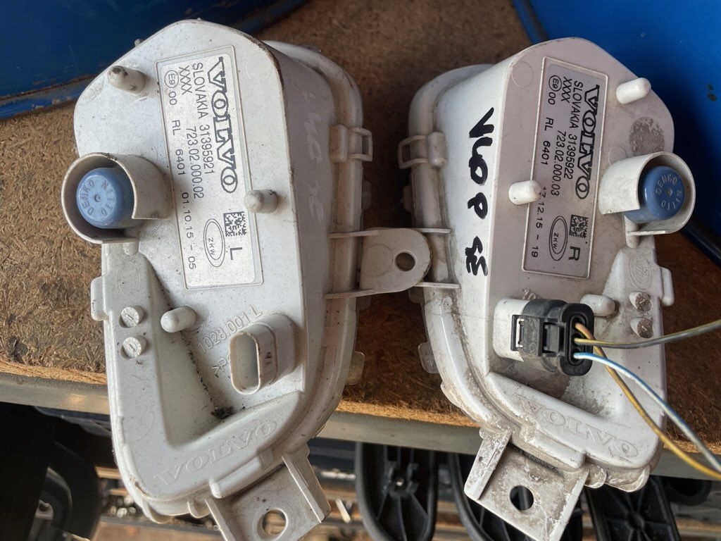 VOLVO V40 CC - fog light LED light DRL left right