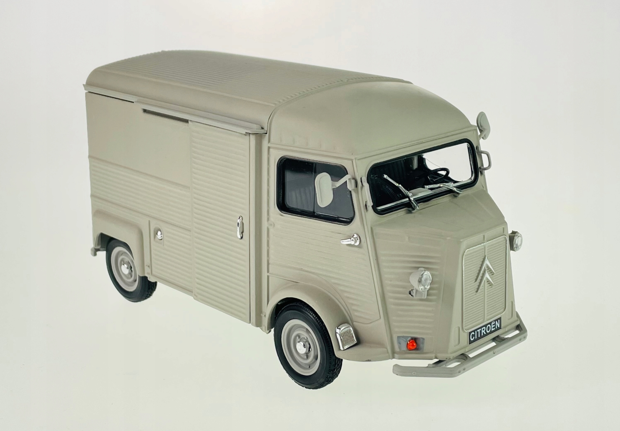 Welly Citroen Type H Šedá 1:24 Nový Kovový Model 24019