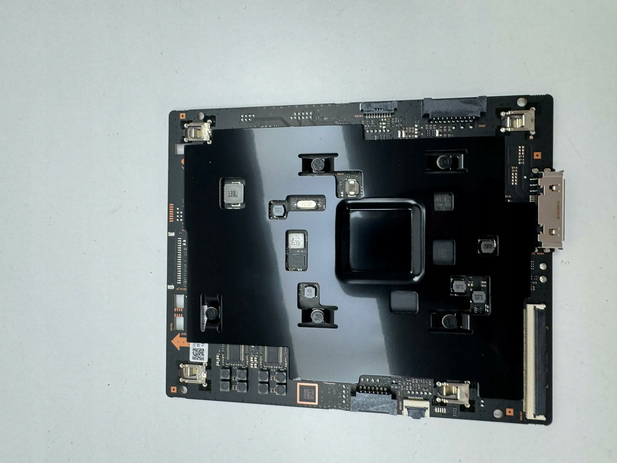 Samsung BN94-16865Y Základná doska (main board) pre Tv (qled)