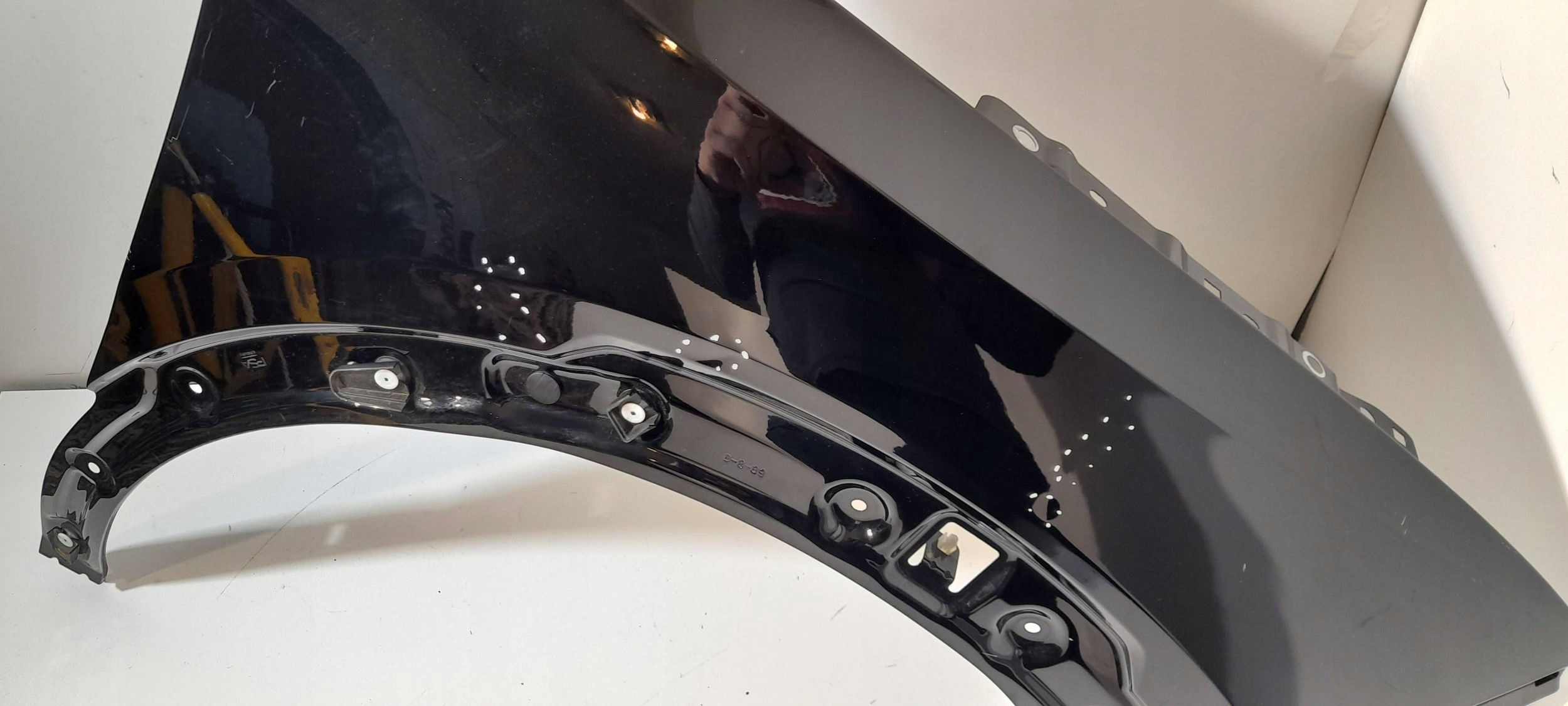 Opel Mokka II B fender front right (MK22)