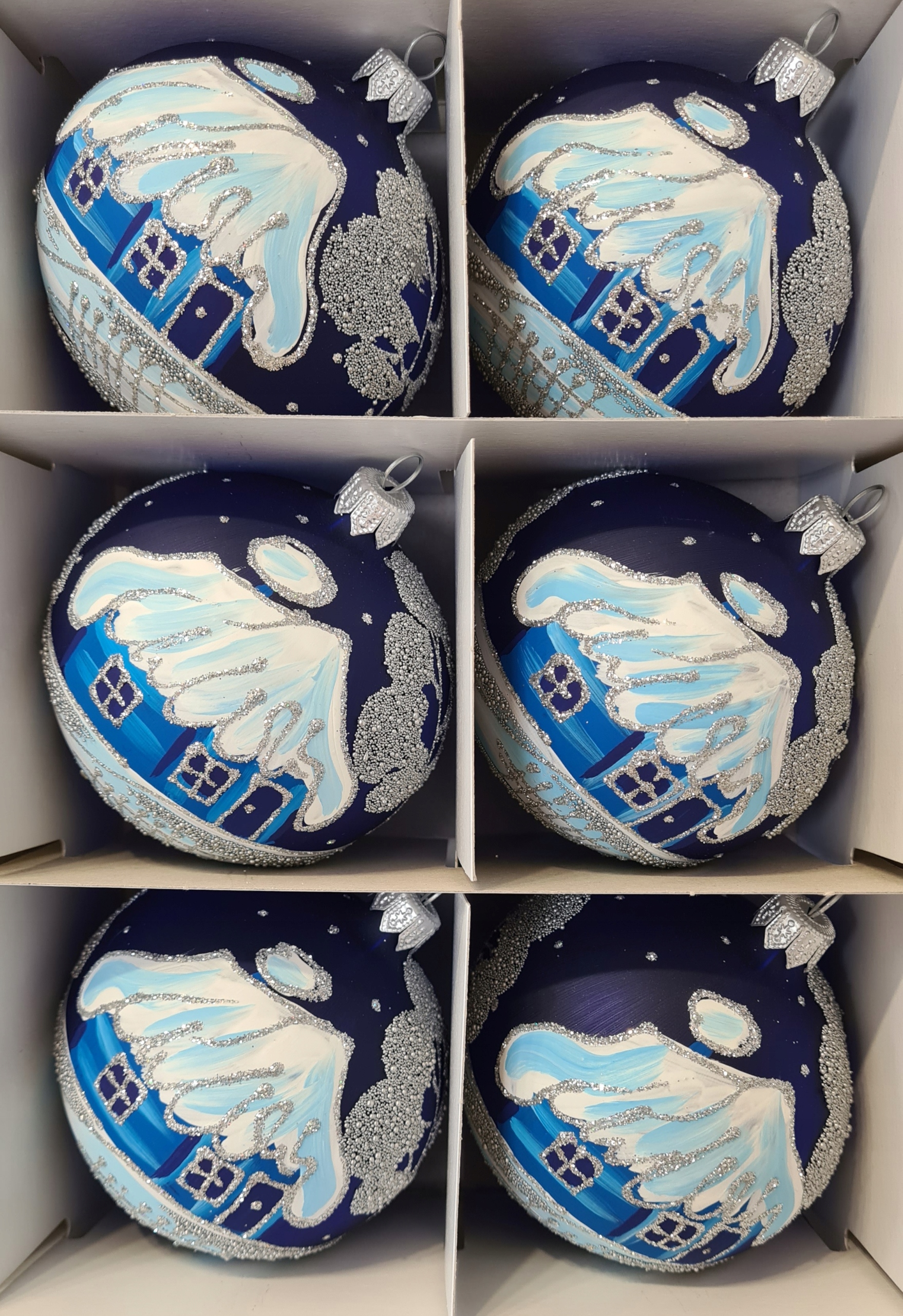 

Bombki Choinkowe Szklane Ręcznie Malowane 8 cm.