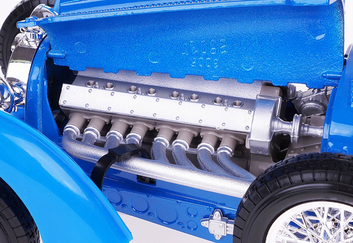 BUGATTI TYPE 59 1934 MODEL METALOWY BBURAGO 1:18