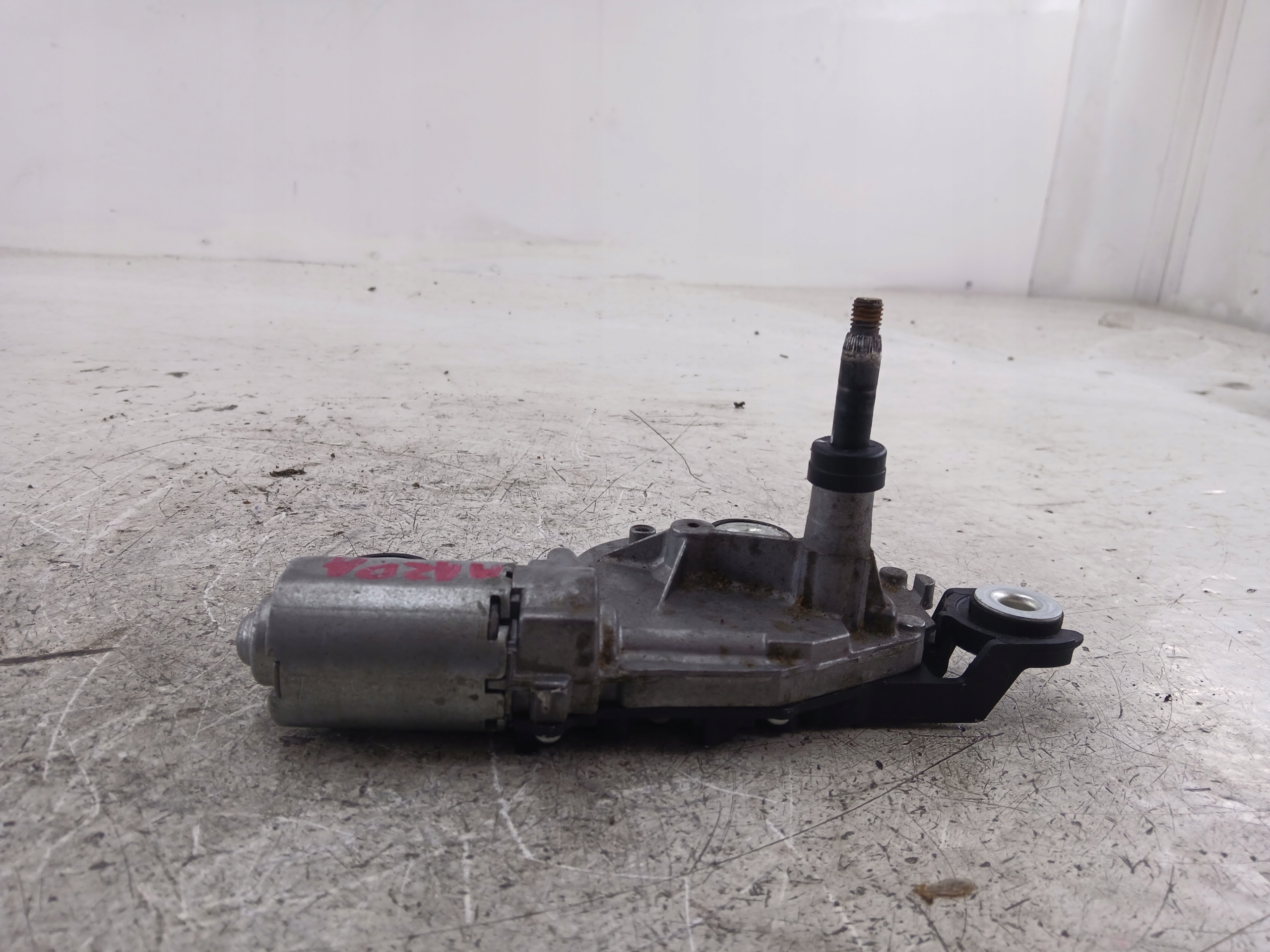 MAZDA 3 BK wiper mechanism rear part 0390201588