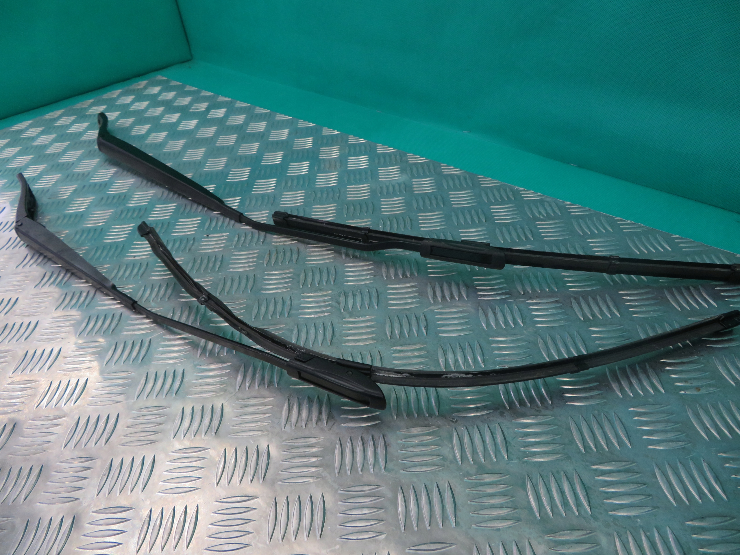 9808465780 9808465680 - VIVARO EXPERT JUMPY ARM СТЕКЛООЧИСТИТЕЛИ