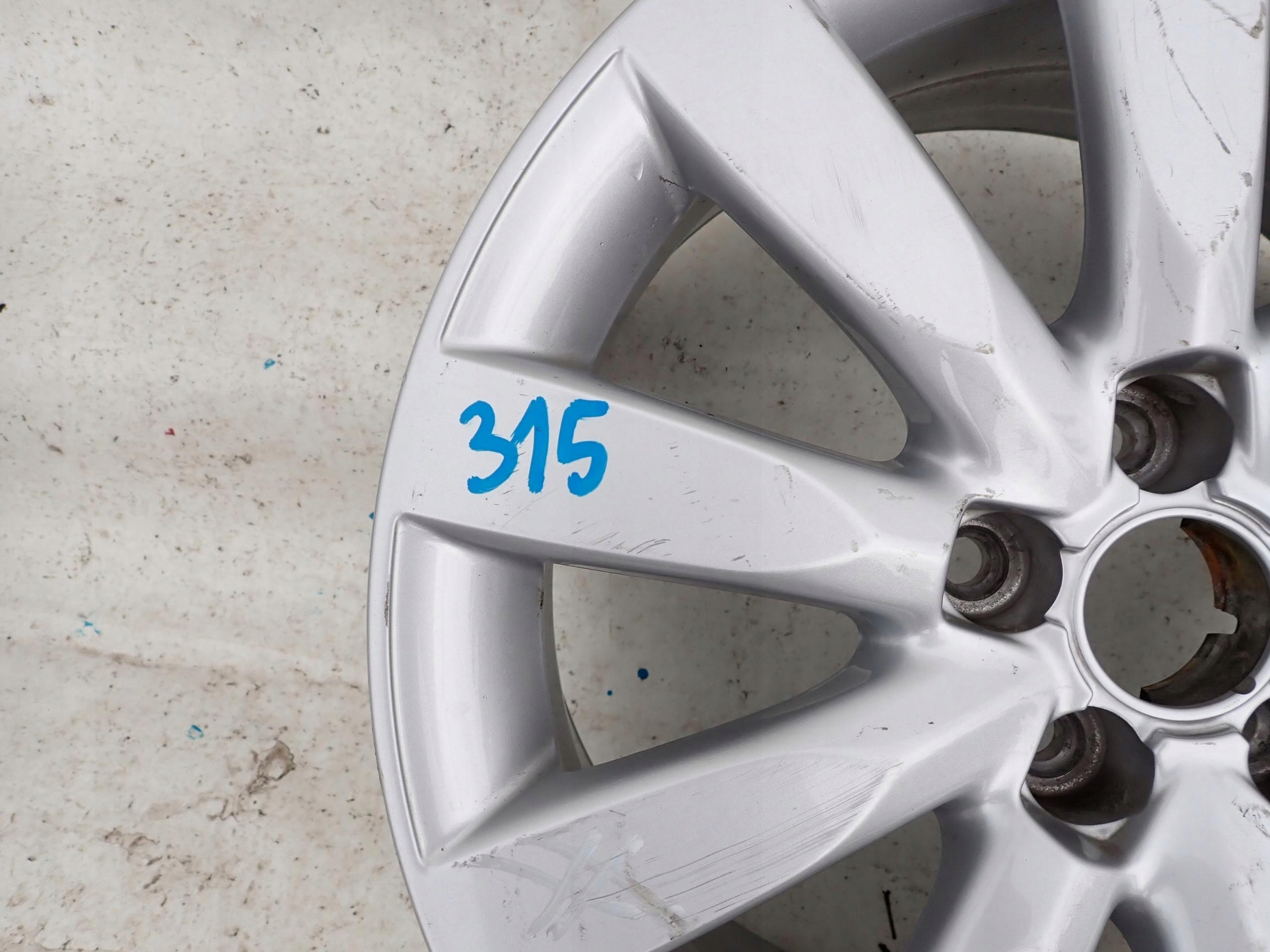AUDI A1 disk 7Jx16 16" ET34 8X0601025G
