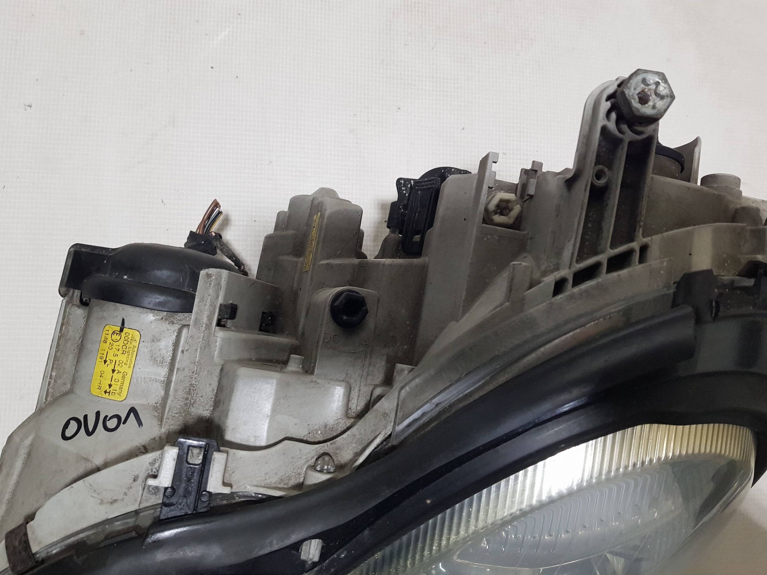 MERCEDES SL R230 W230 light XENON left front UK