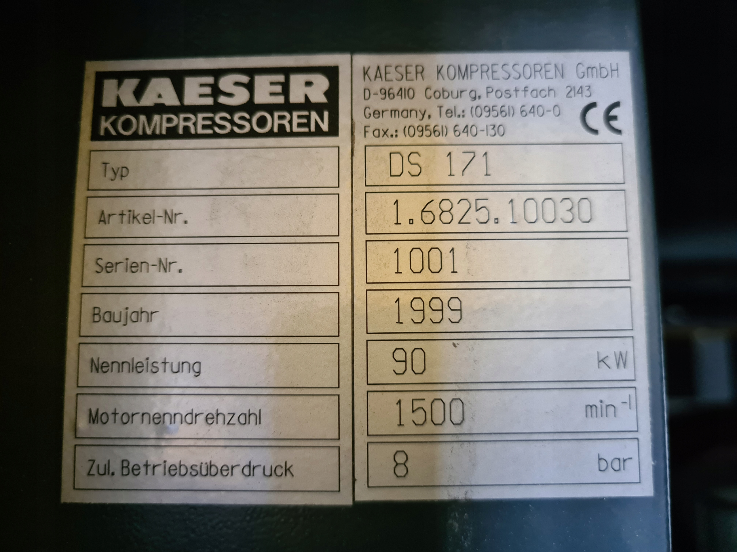 Kompresor śrubowy KAESER DS 171 90 kw Pojemność zbiornika 0 l