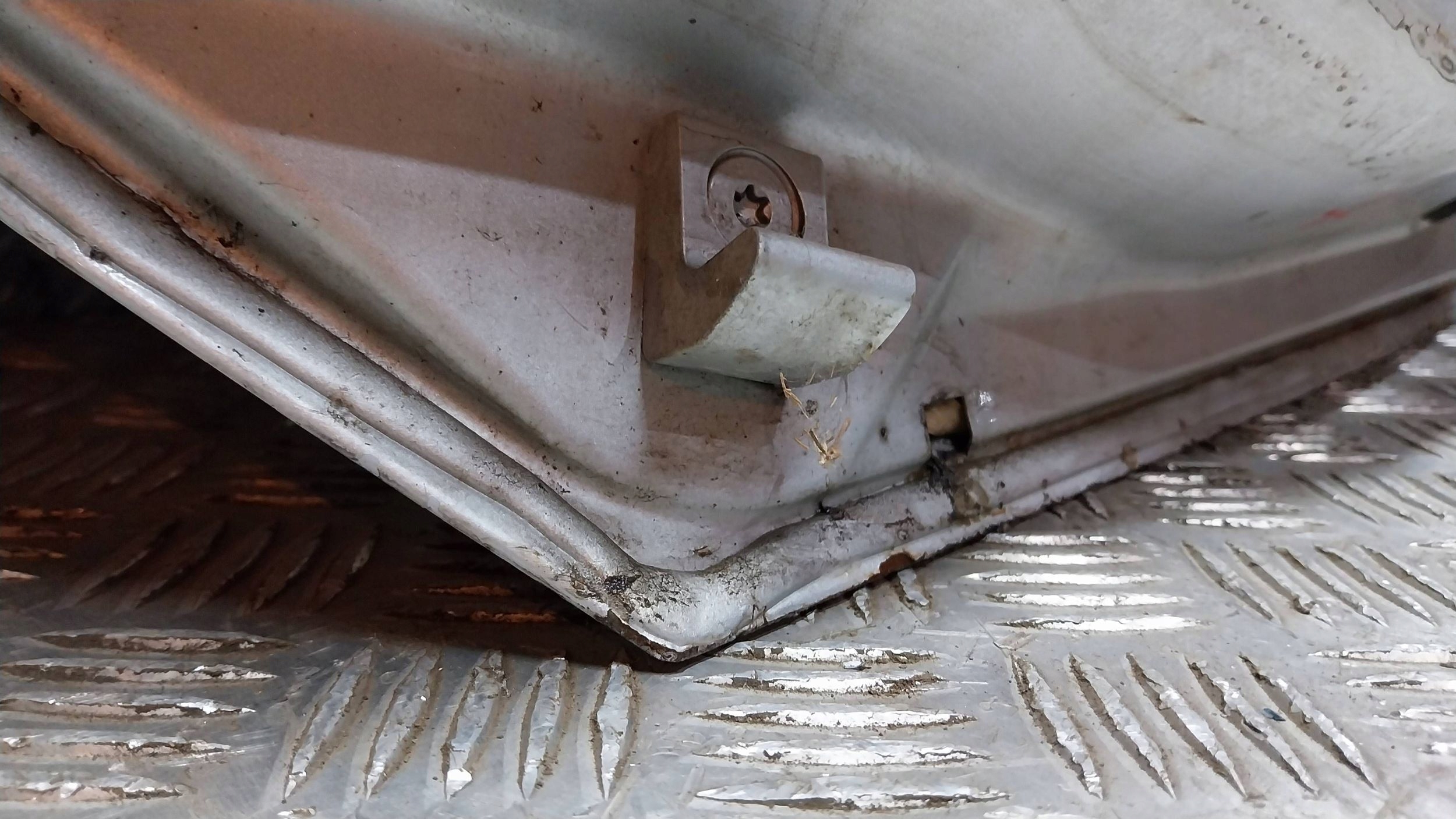 Tür heck links BMW 1 E87 04