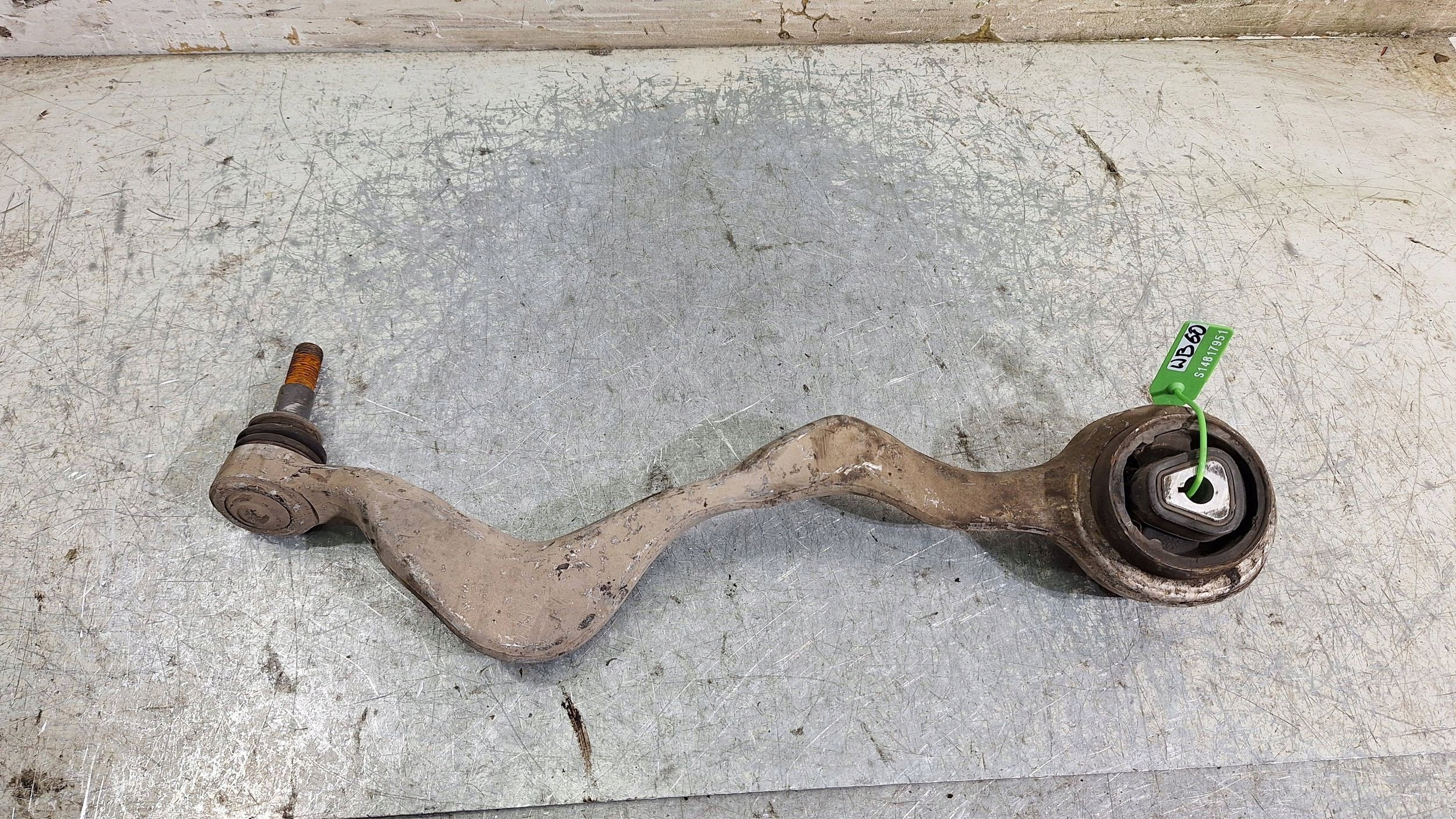 rameno pravý předek 6765305 BMW E81 E87 E90 E91