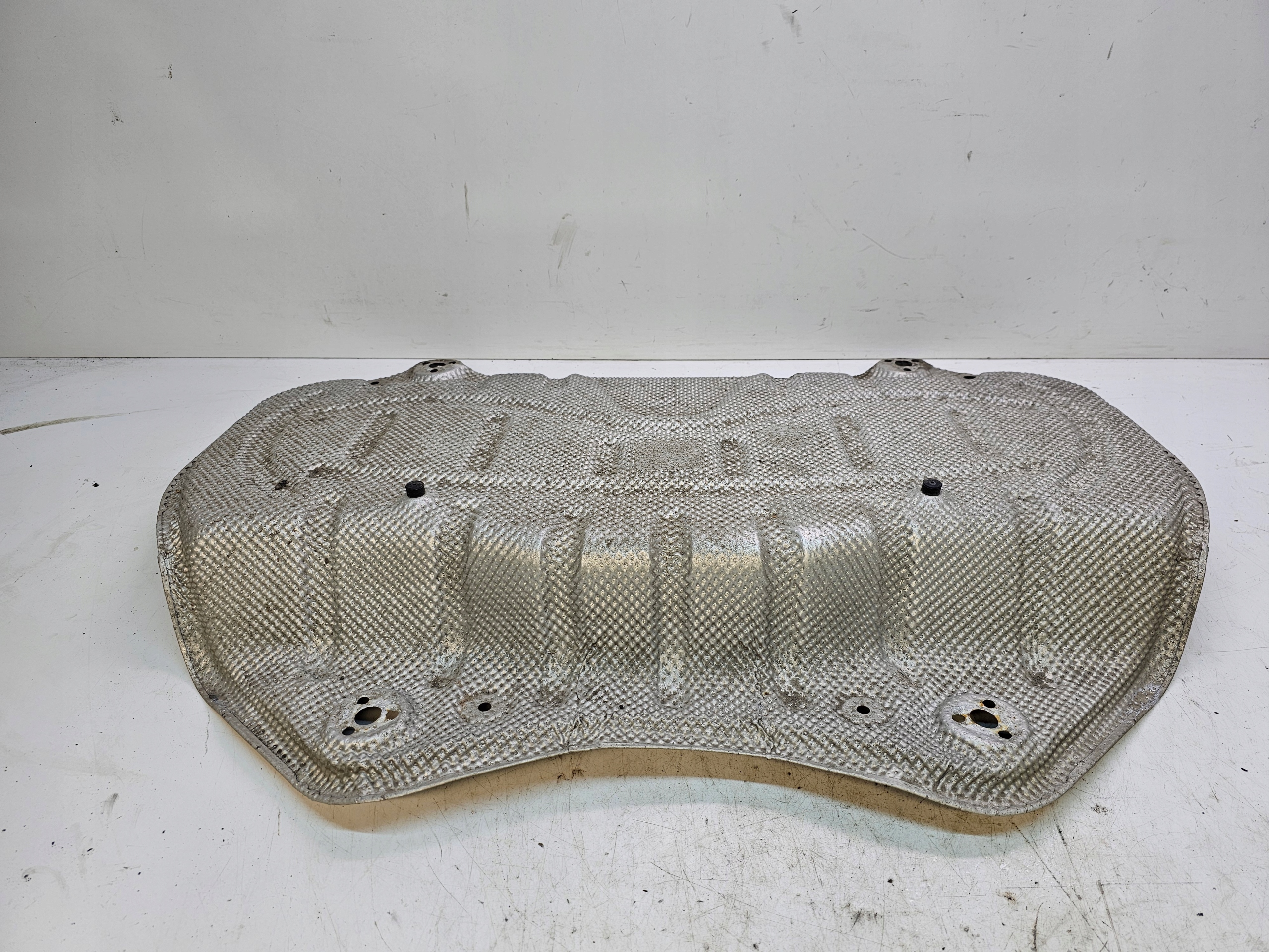 cover TERMICZNA chassis AUDI A3 8V 5Q0825701H