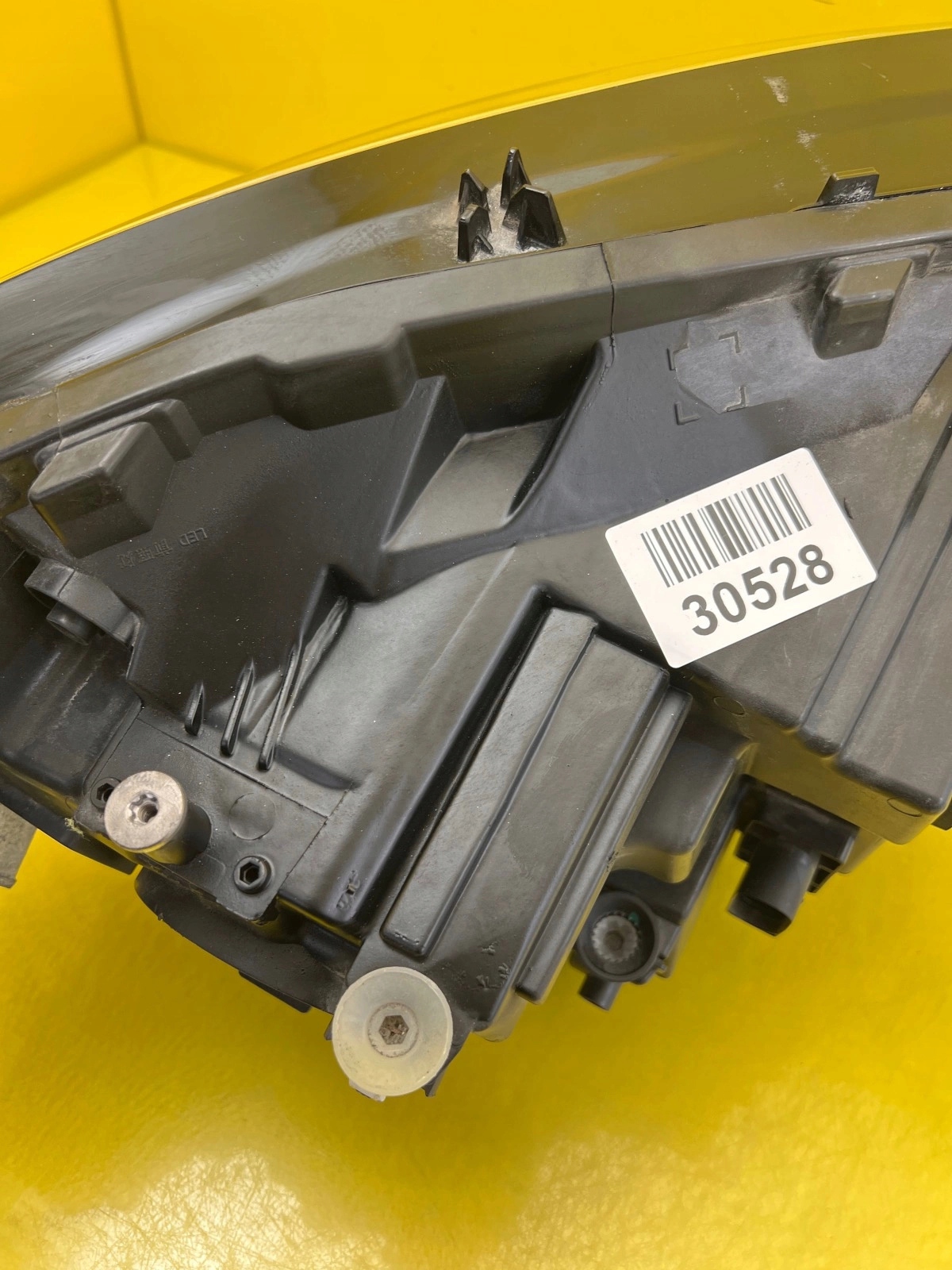 light left Mercedes GLA W247 MultiBeam A2479064906