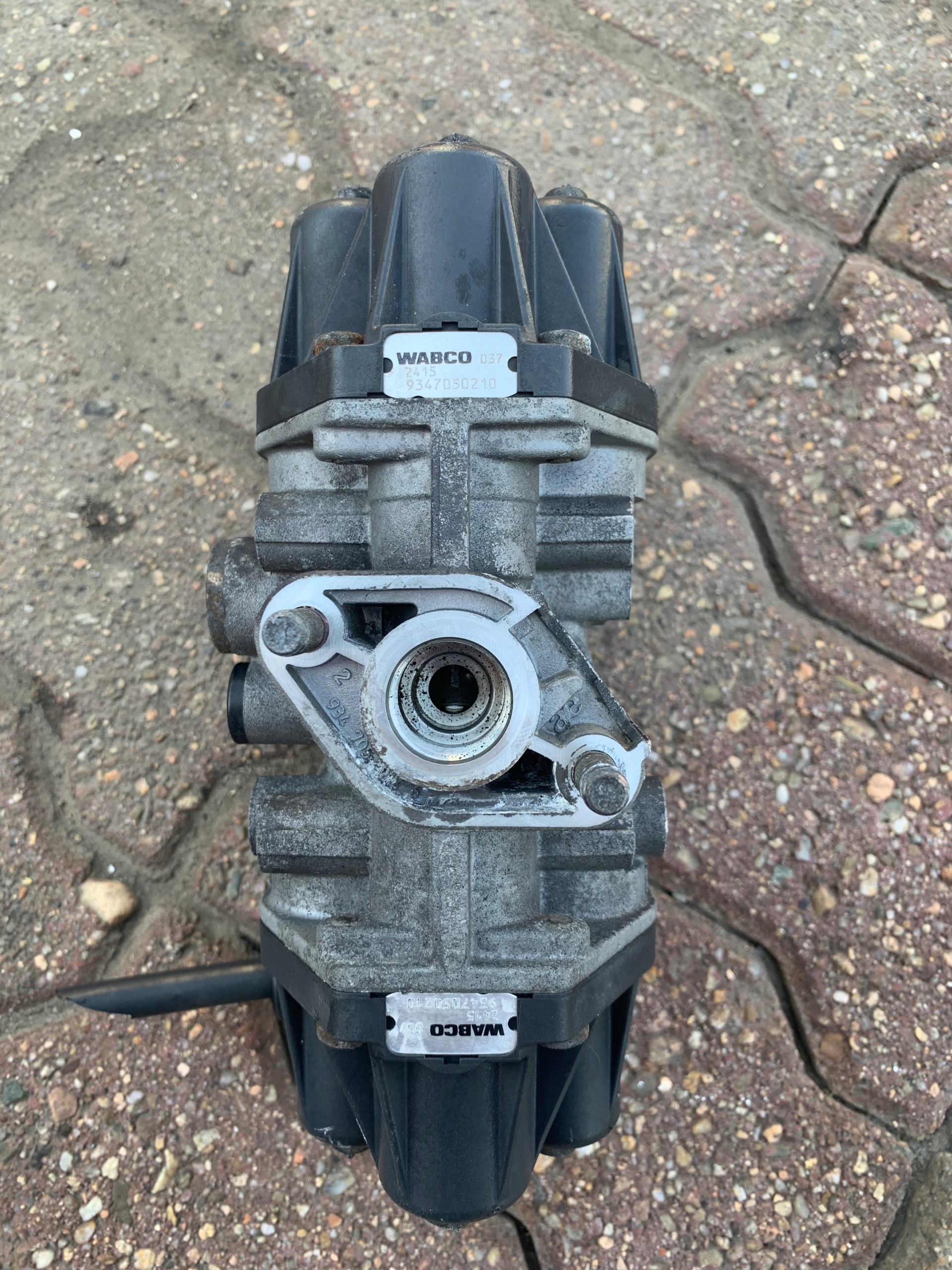 9347050210 - HI-WAY IVECO STRALIS 480 6-ХОДОВИЙ ПОВІТРЯНИЙ КЛАПАН