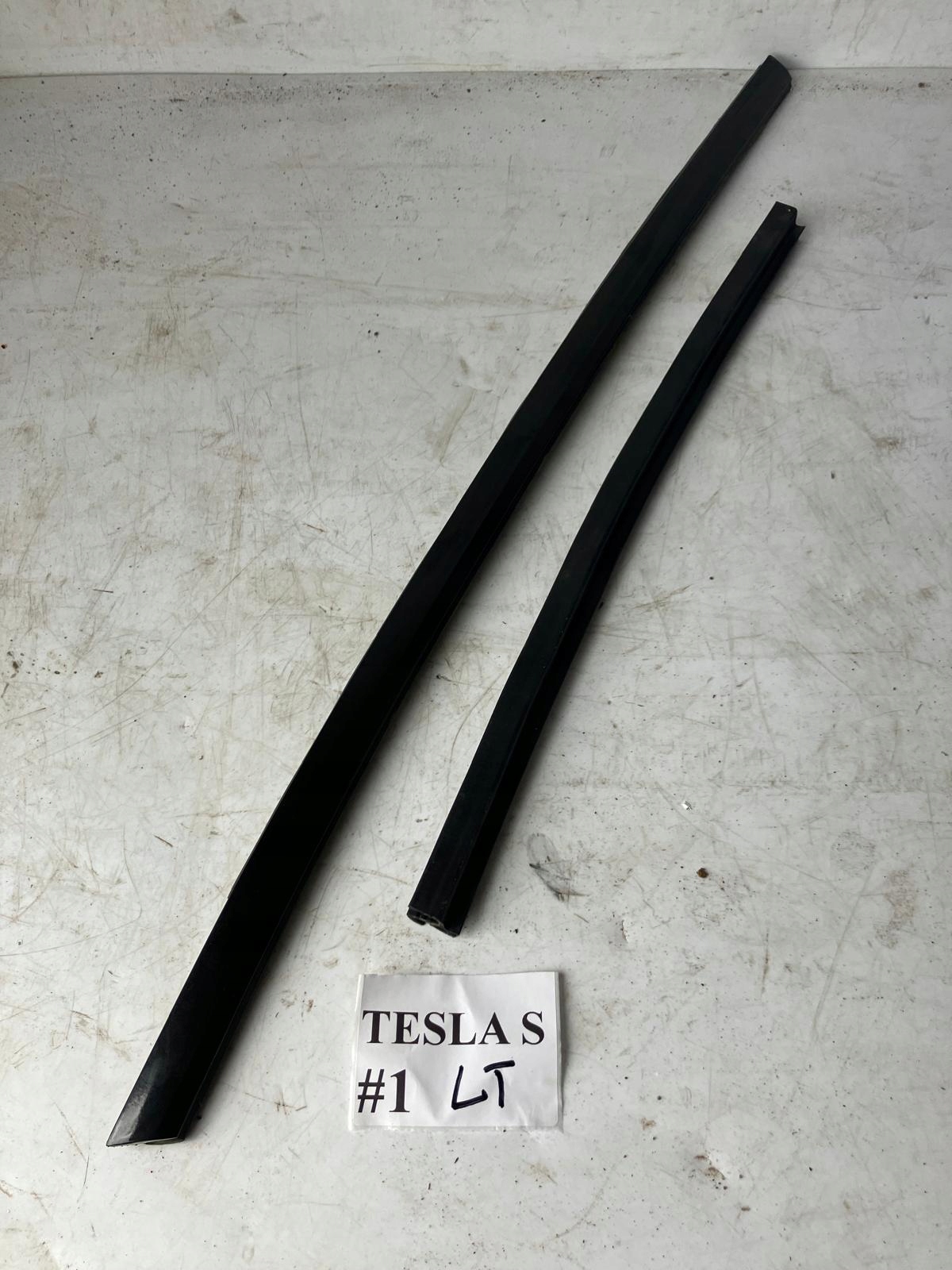 moulding dust door TESLA MODEL S left rear part PMBL