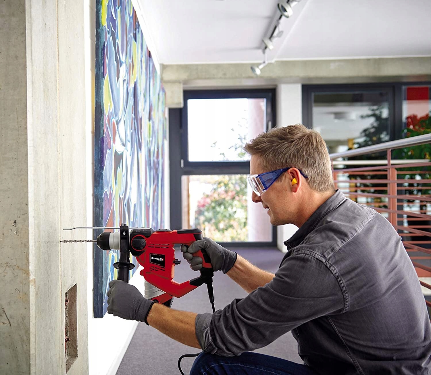 MŁOTOWIERTARKA UDAROWA SDS+ 900W 3J EINHELL Waga produktu z opakowaniem jednostkowym 5.82 kg