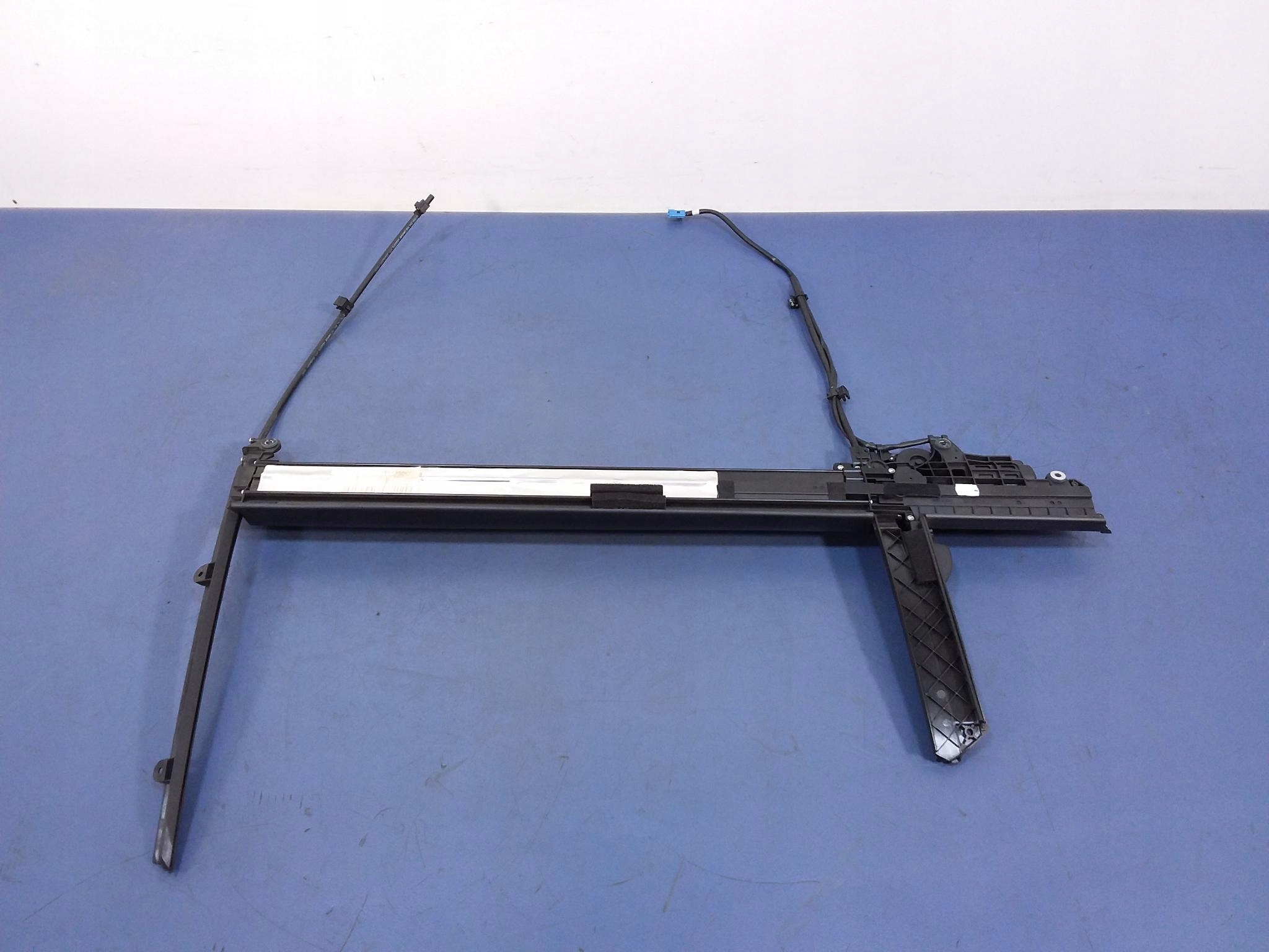 MERCEDES S W222 LONG РОЛЕТА ДВЕРИ ПРАВЫЙ ЗАД.