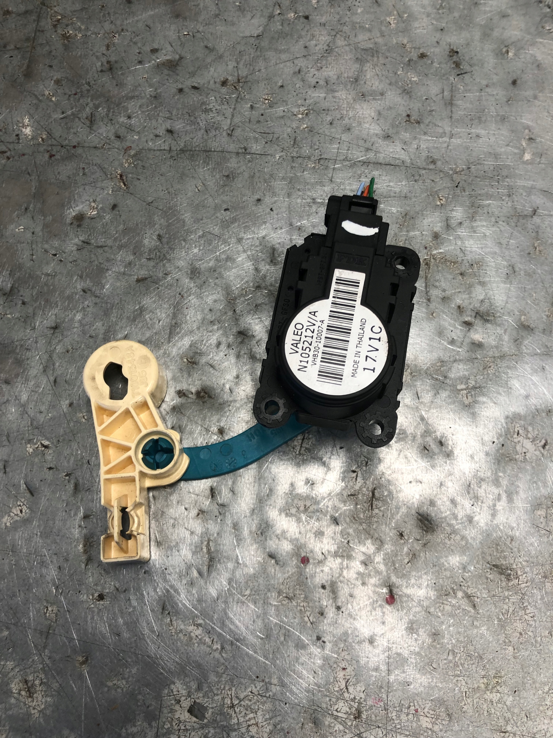 Micro moteur Bloc de chauffage complet RENAULT N105212V