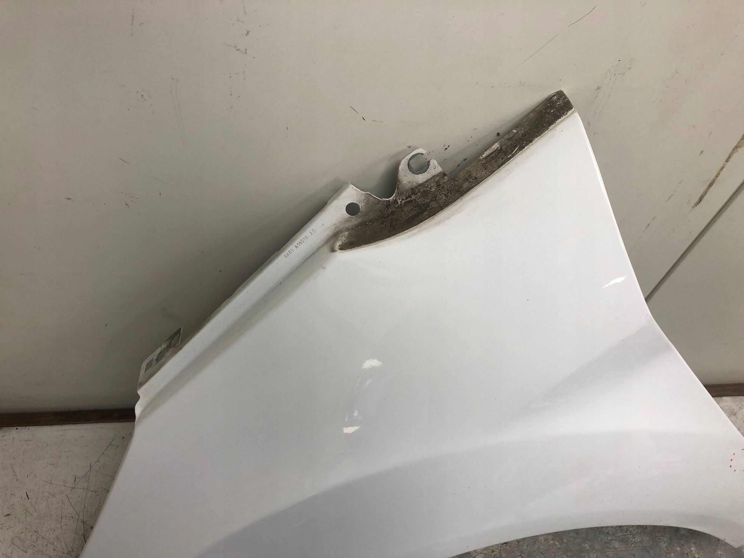 fender left front H9 FORD FIESTA MK7 8A61-A16016-AG